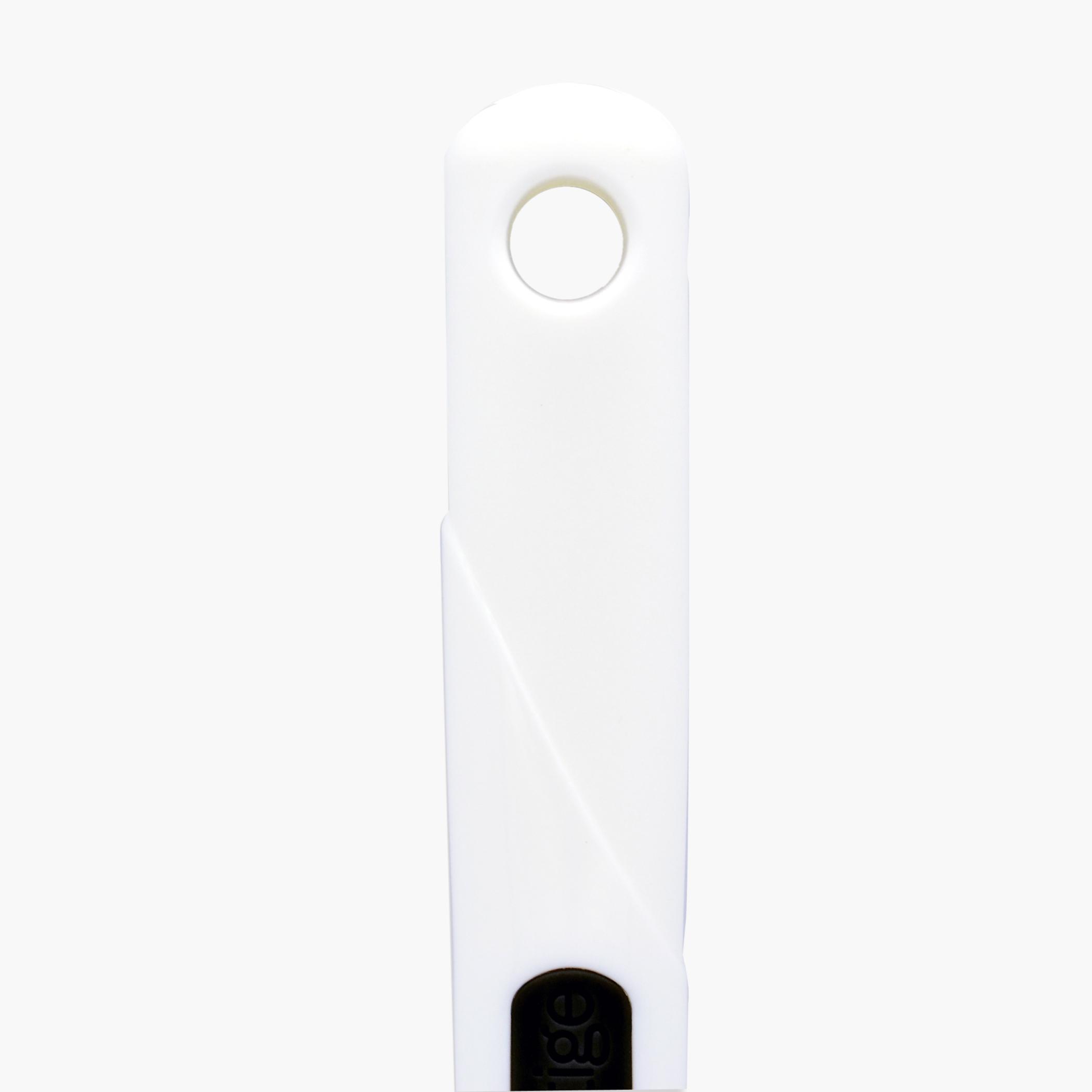 Bottle Opener-household-kitchen-kitchentoolsandutensils-foodpreparationtools-image-4