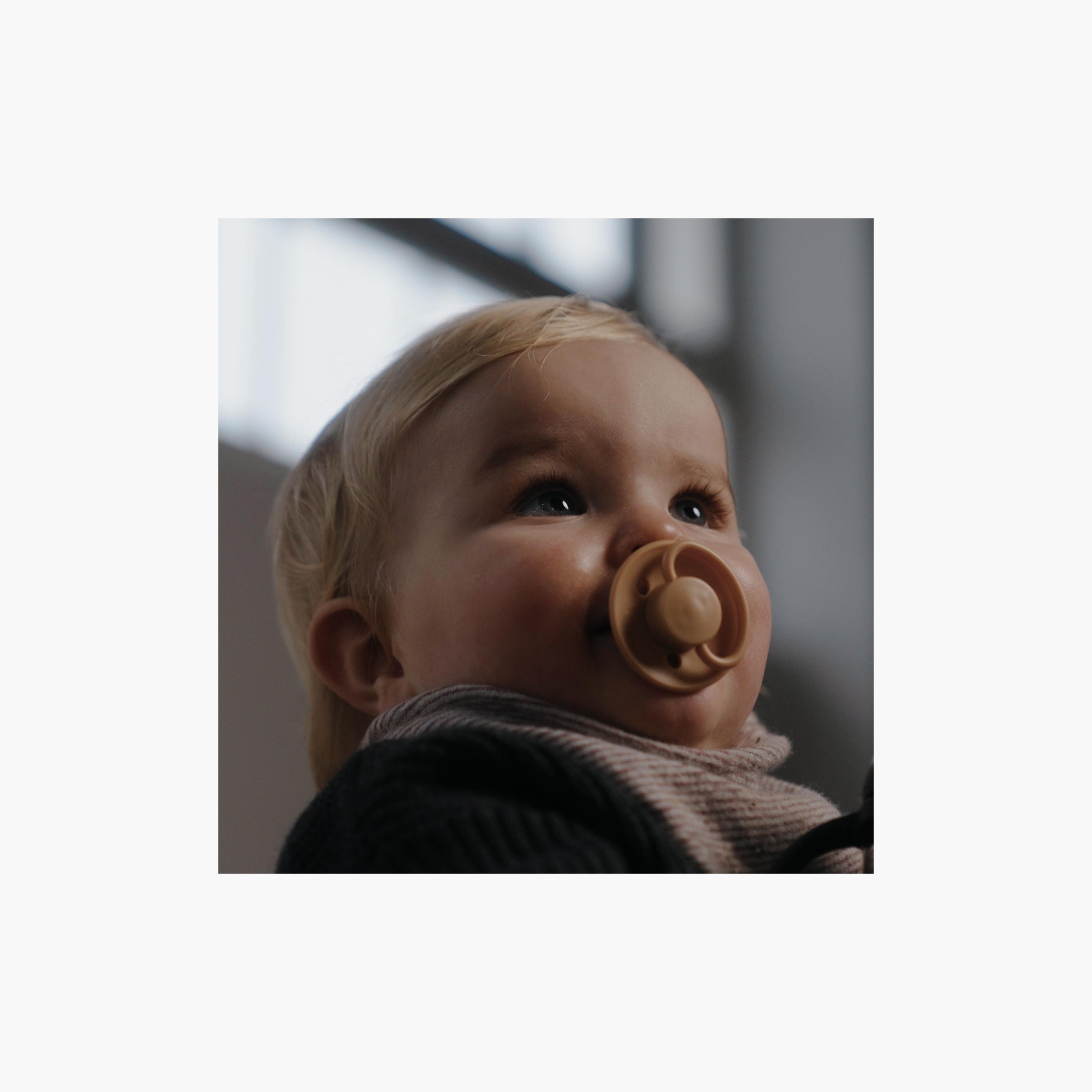 Mininor Rounded Latex Pacifier - 6 Months-baby-feeding-pacifiers-image-3