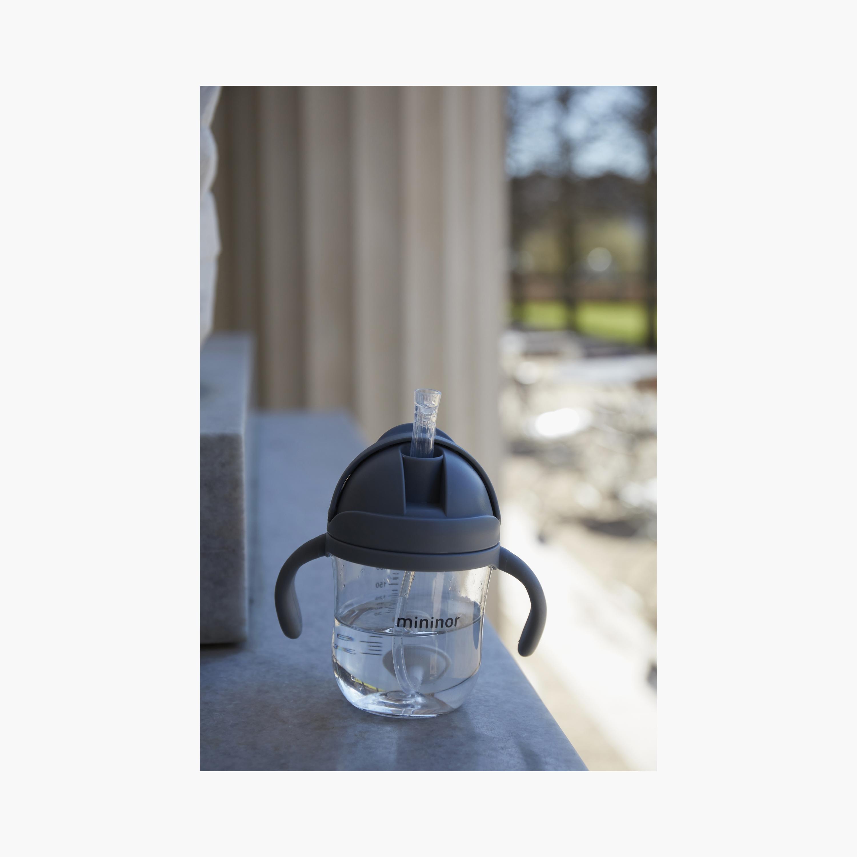 Mininor Tritan Feeding Bottle with Straw - 220 ml-baby-feeding-mealtimeessentials-image-5
