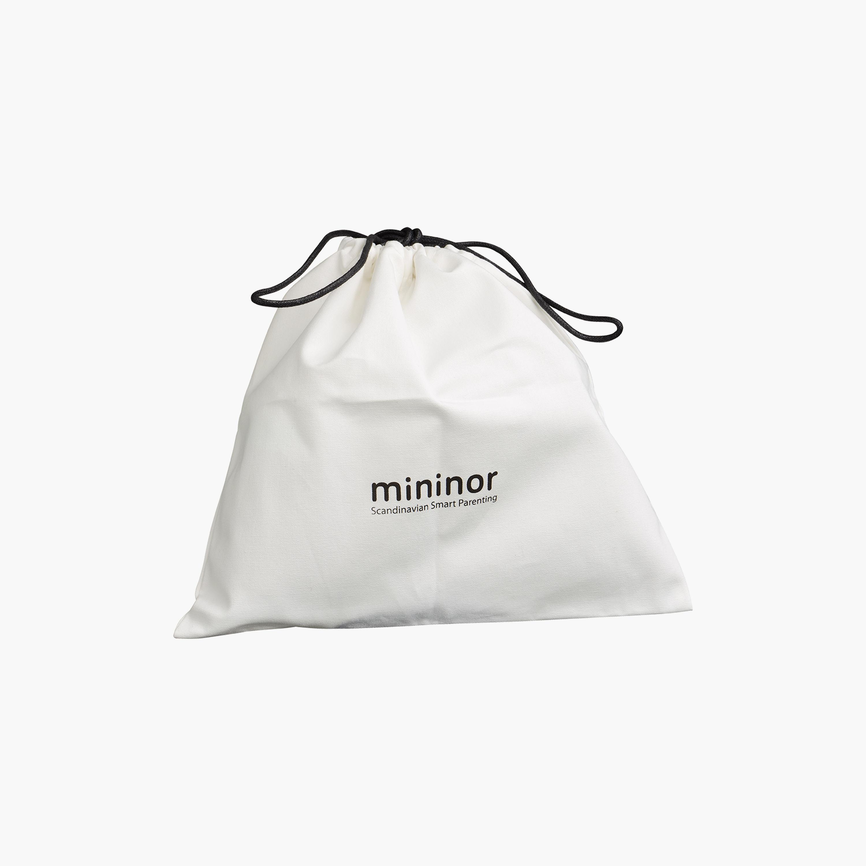 Mininor Manual Breast Pump-baby-feeding-breastfeedingandcare-image-3