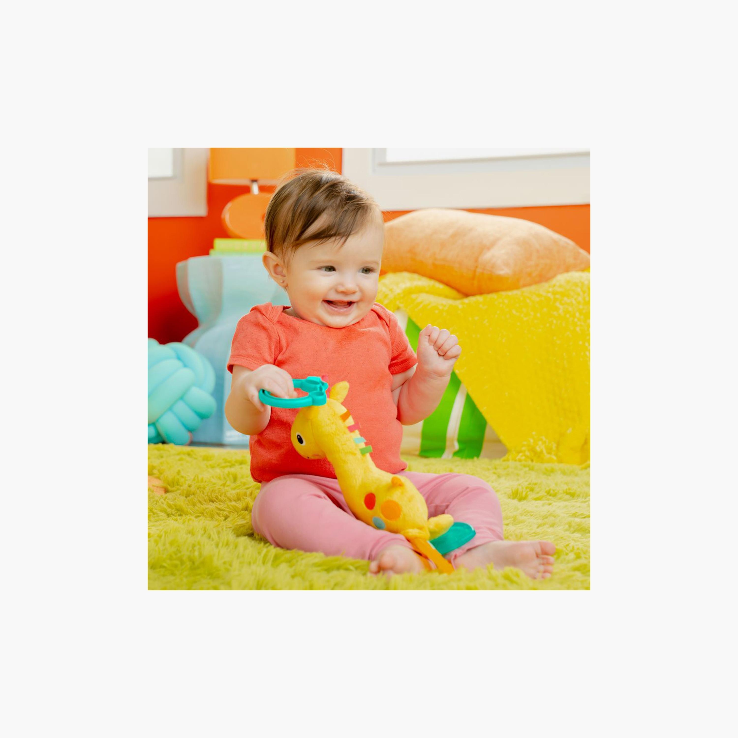 لعبة خشخيشة وعضاضة للأطفال مهدئة سفاري من برايت ستارتس -  زرافة-toys-babyandtoddlertoys-rattlesandteethers-image-2