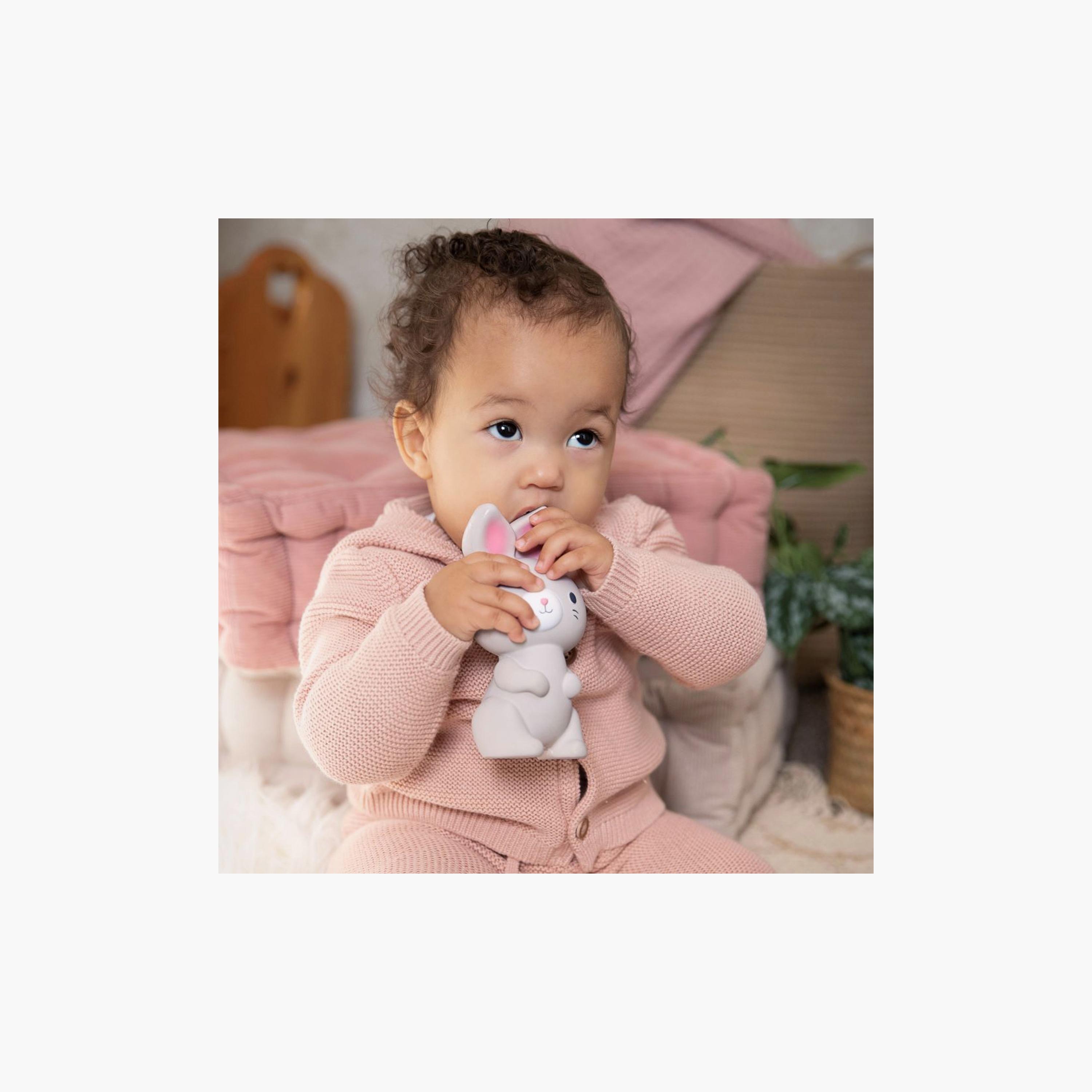 عضاضة مطاطية طبيعية من إنجينيويتي - سيلفي - 5.75 بوصة-baby-feeding-teethers-image-3