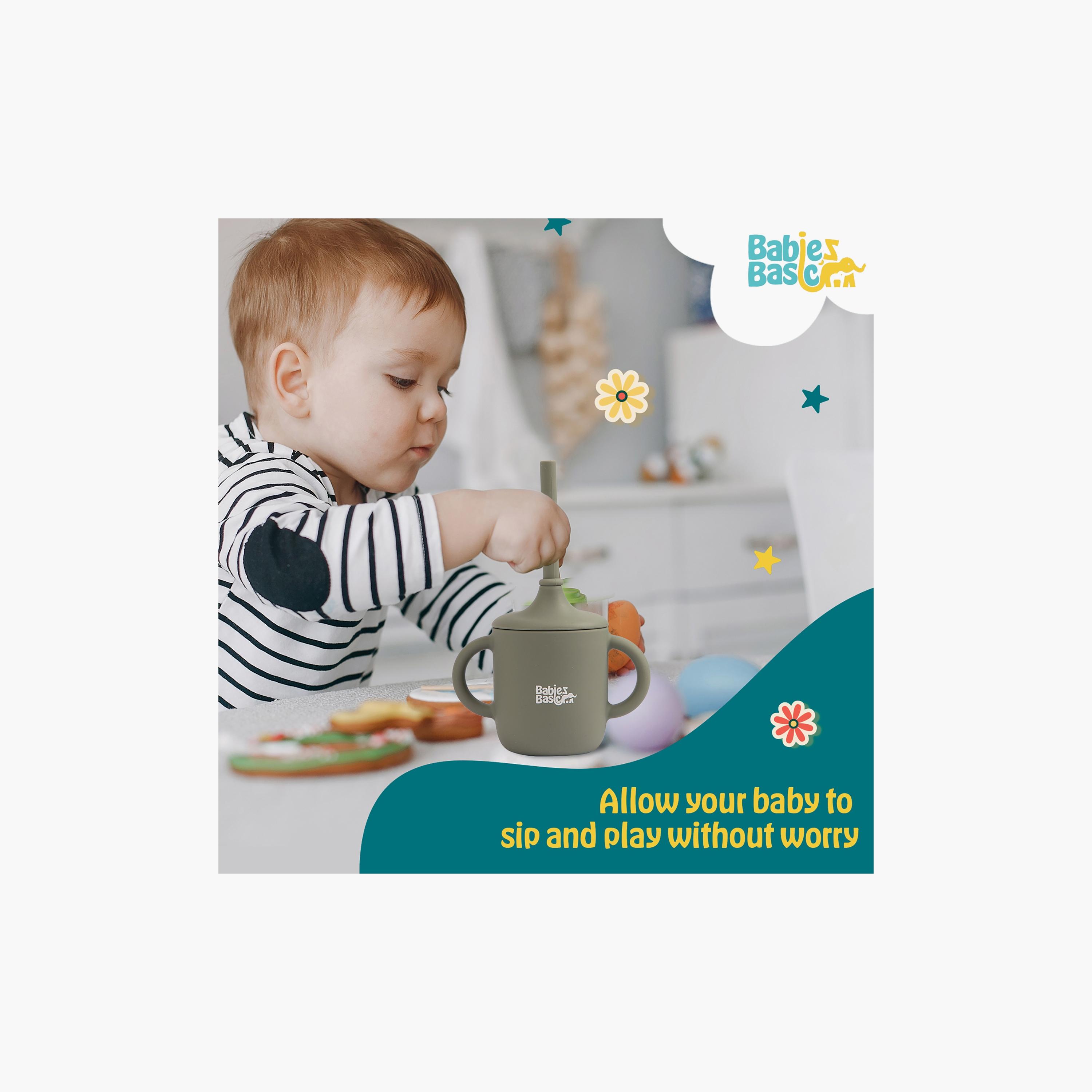 كوب تدريب سيليكون للمرحلة 2 مع مقابض من بيبيز بيزيك-baby-feeding-mealtimeessentials-image-3