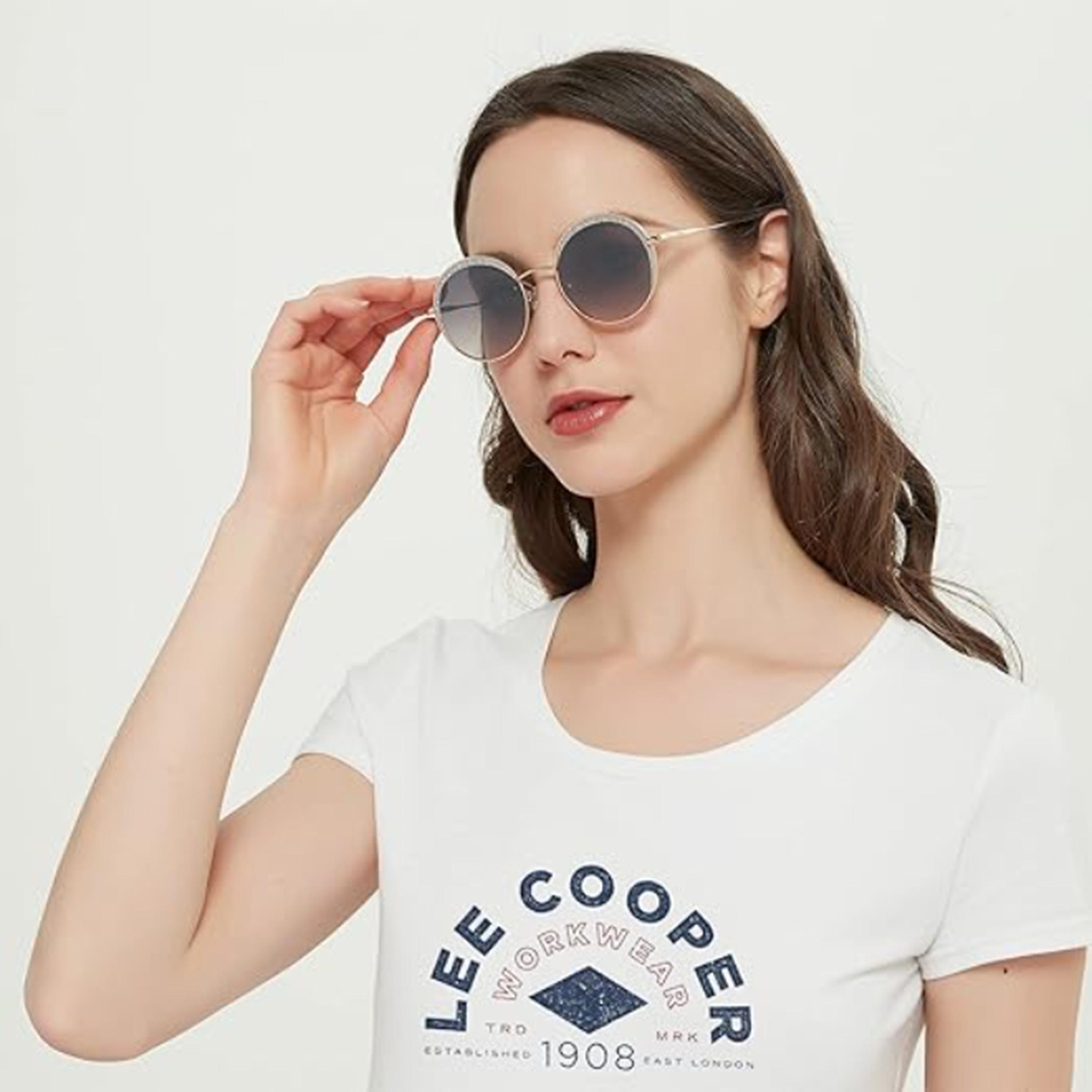 لي كوبر- نظارات شمسية رمادية مستديرة وبيضاوية مقاس 52 مم - LC1014C01-women-sunglasses-image-5