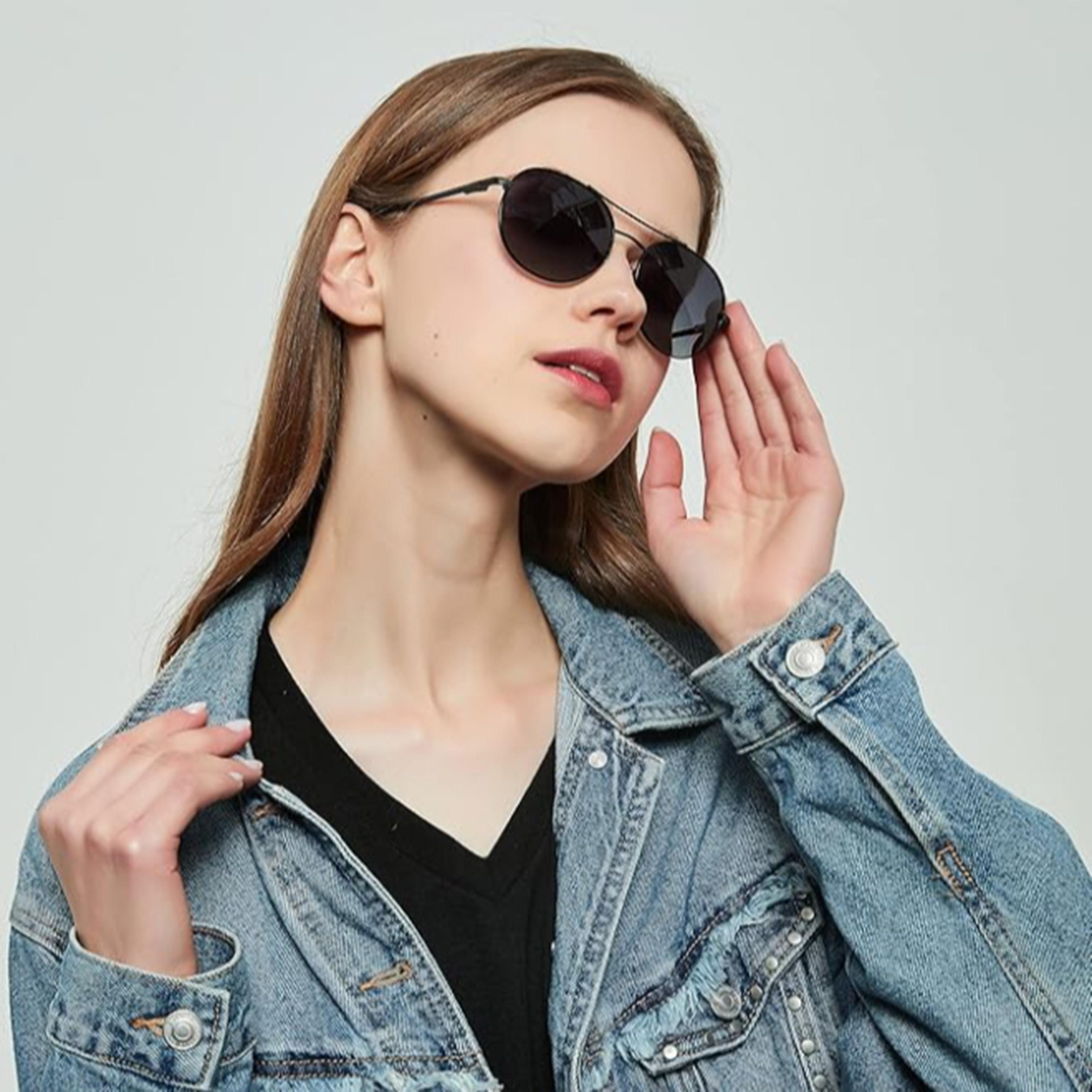 لي كوبر- نظارة شمسية مستقطبة 54 مم لون رمادي طيار - LC1035C02-men-sunglasses-image-5