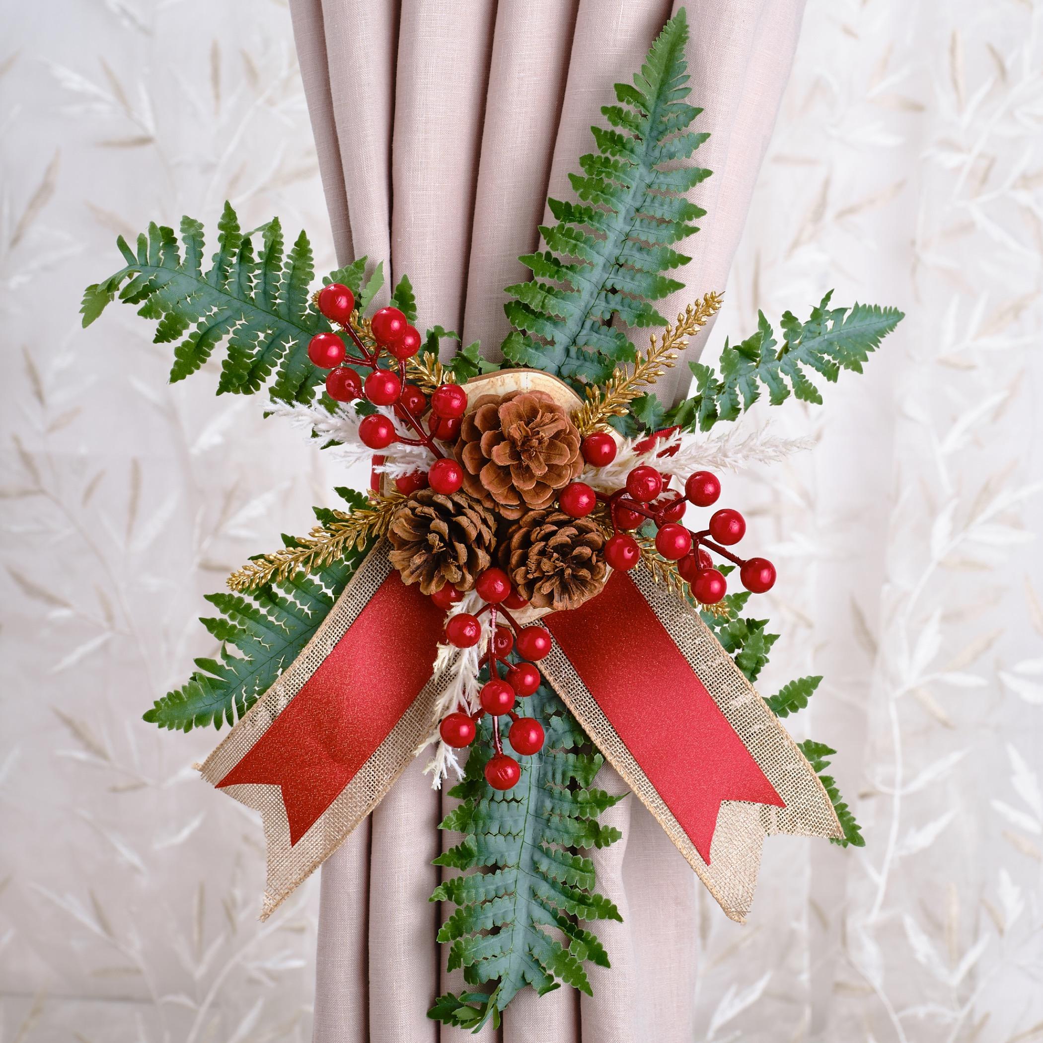 Signature Artistry Handcrafted Festive Delight Curtain Tieback