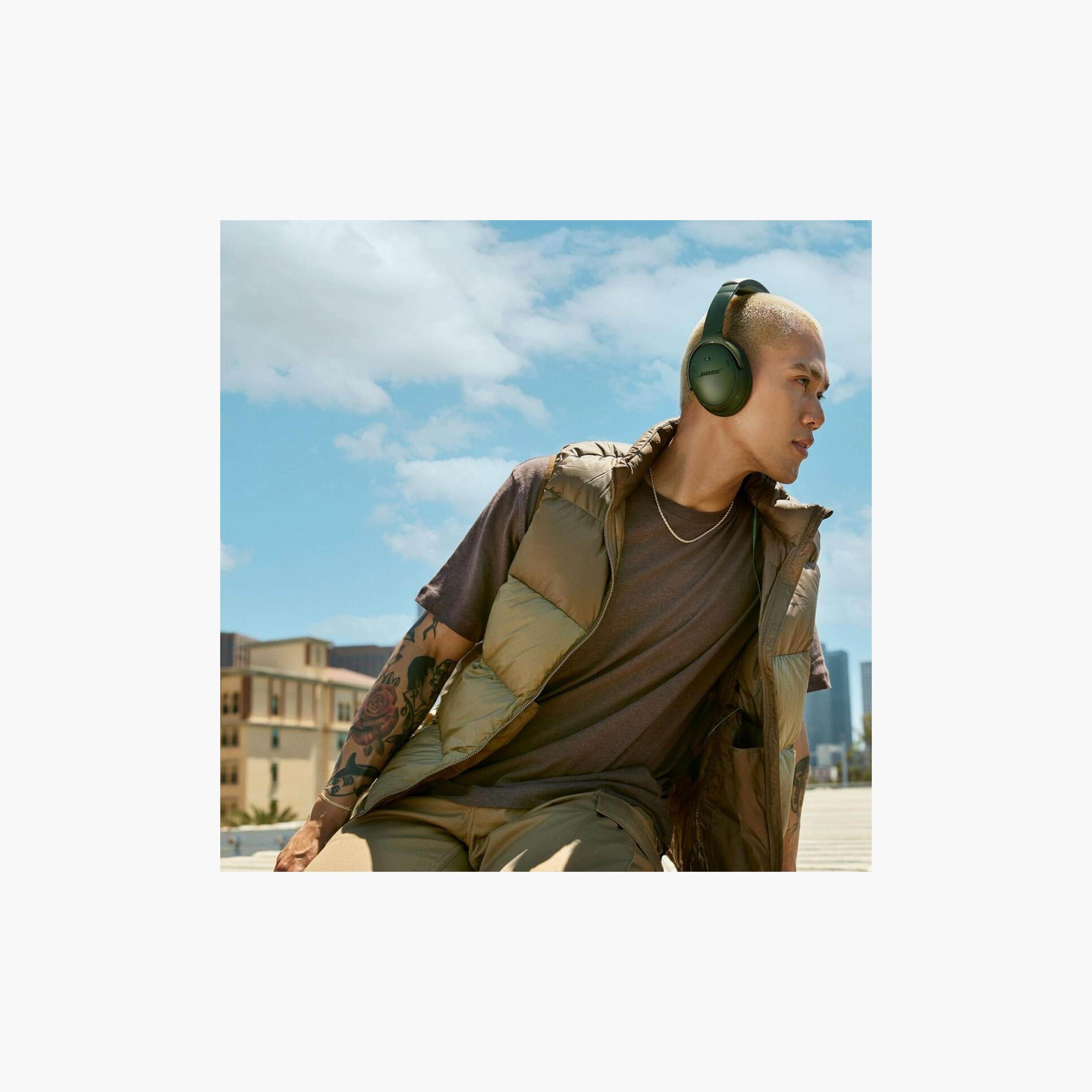 Bose QuietComfort Wireless Over Ear Headphones Cypress Green | 884367-0300-electronics-headphonesandearphones-image-7