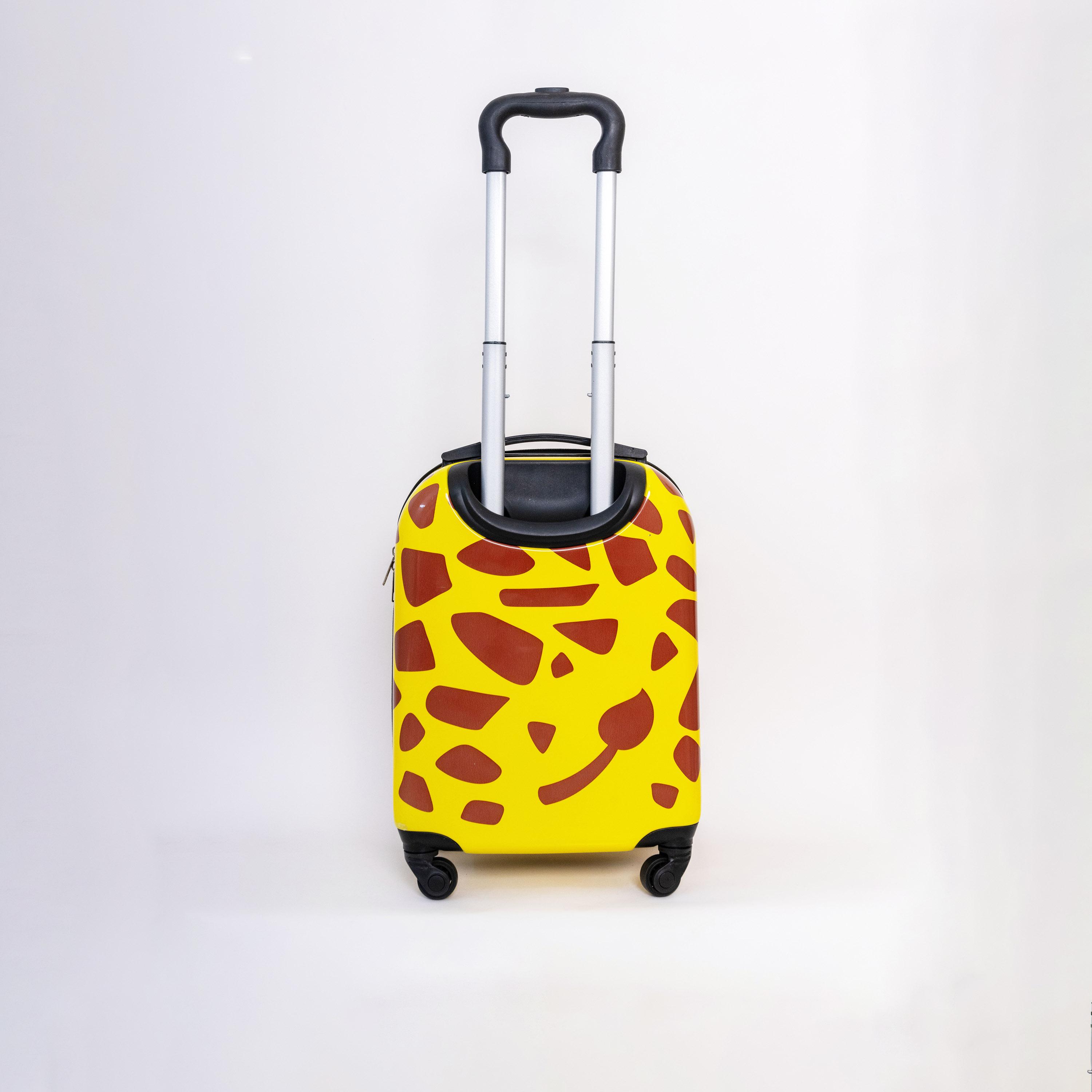 حقيبة ترولي أطفال صلبة من البولي كربونات بتصميم زرافة - 16 بوصة-travel-kidstrolleyandbags-image-5