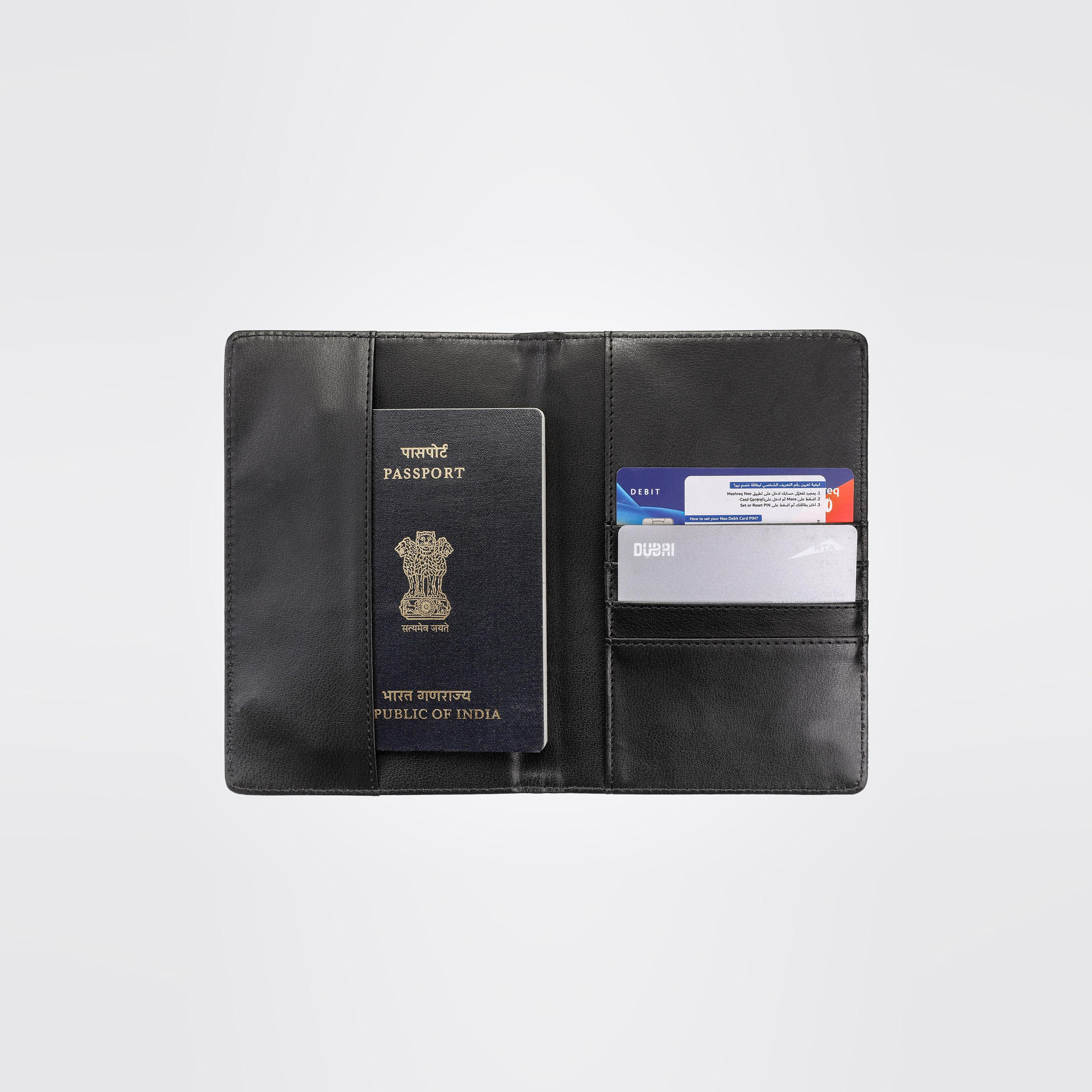 باراجون- حاملة بطاقات إغلاق مطوي-men-beltsandwallets-wallets-image-18