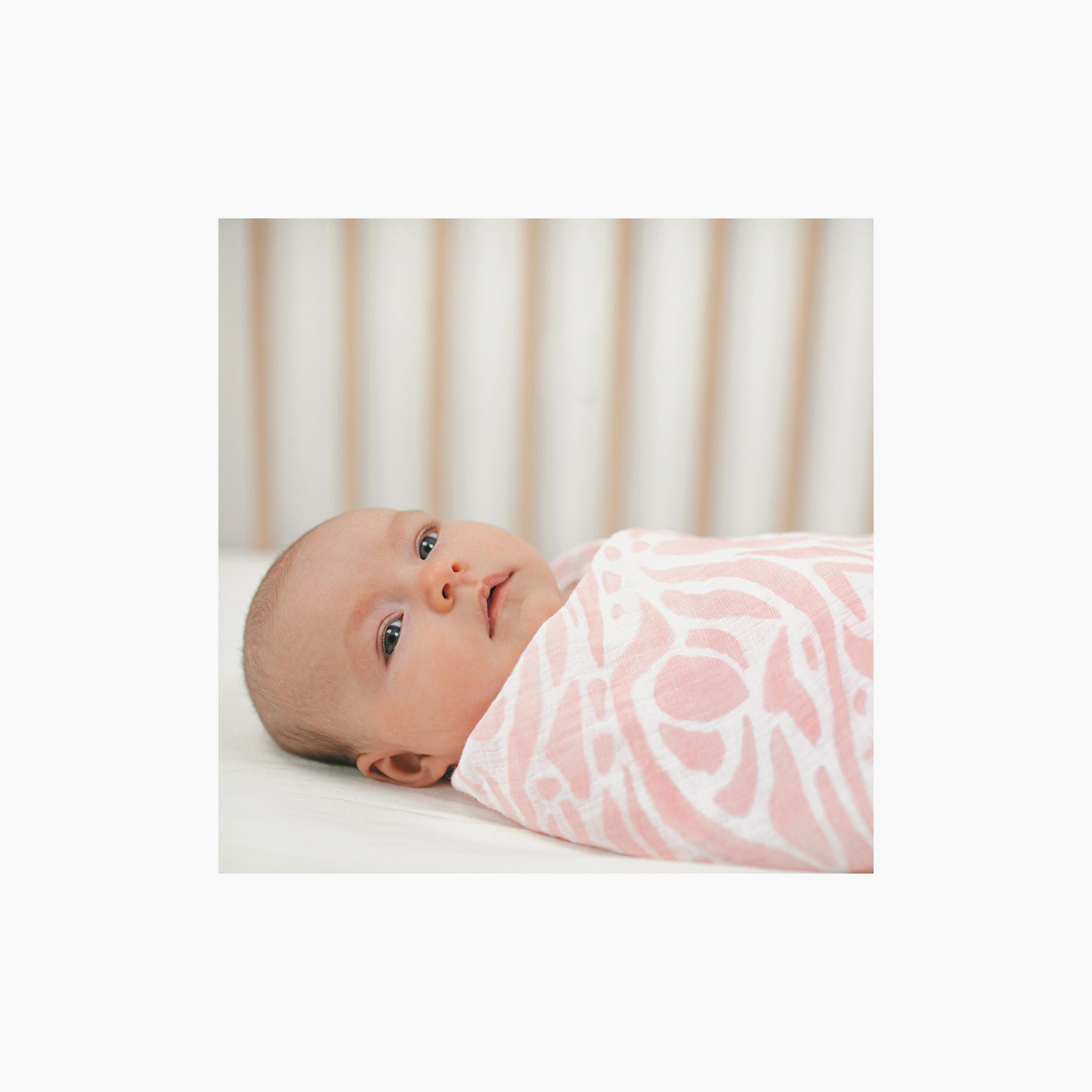 Aden + Anais 4-Piece Essentials Swaddles - Tropicalia-baby-nursery-blanketsandswaddles-swaddlesandsleepingbags-image-4