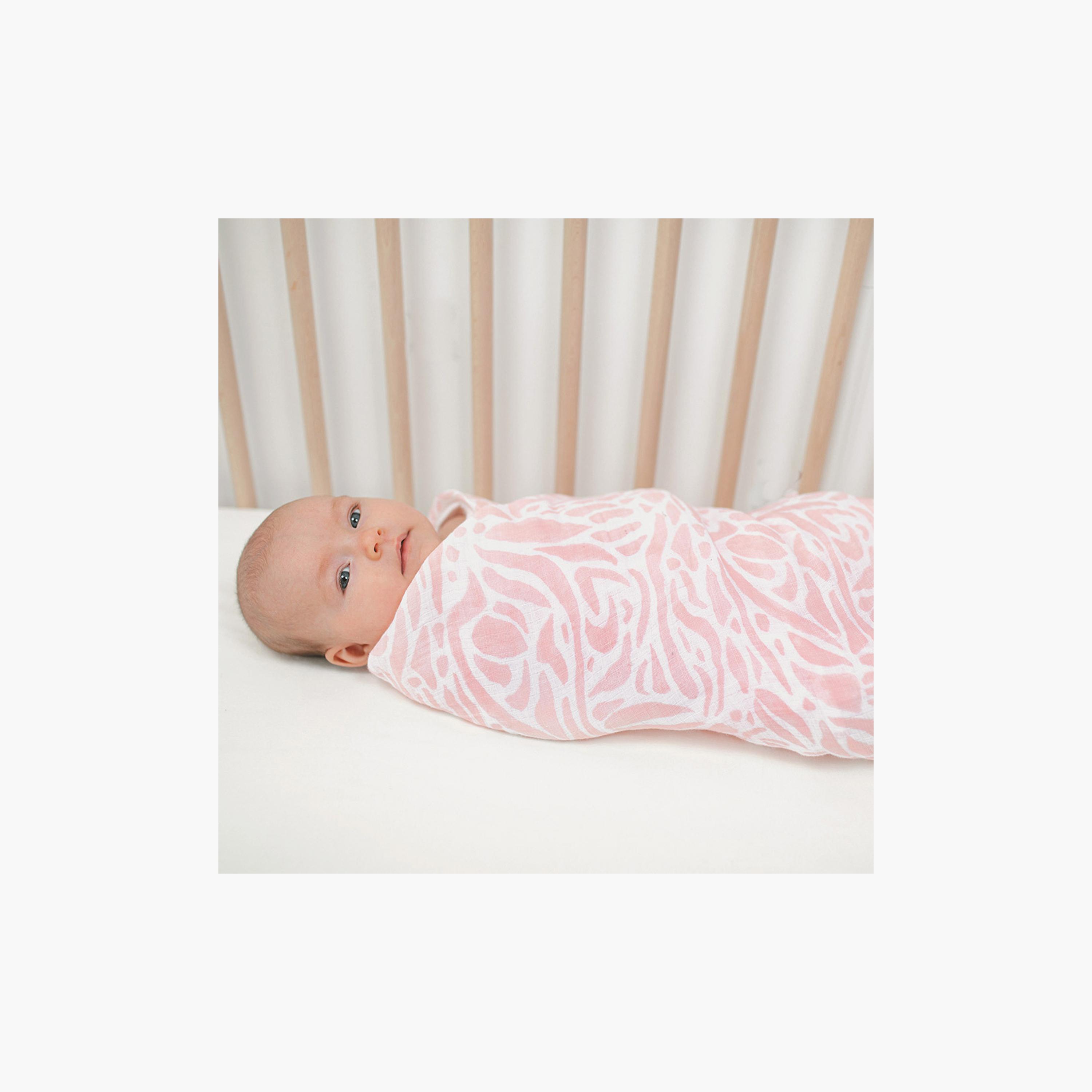 Aden + Anais 4-Piece Essentials Swaddles - Tropicalia-baby-nursery-blanketsandswaddles-swaddlesandsleepingbags-image-5