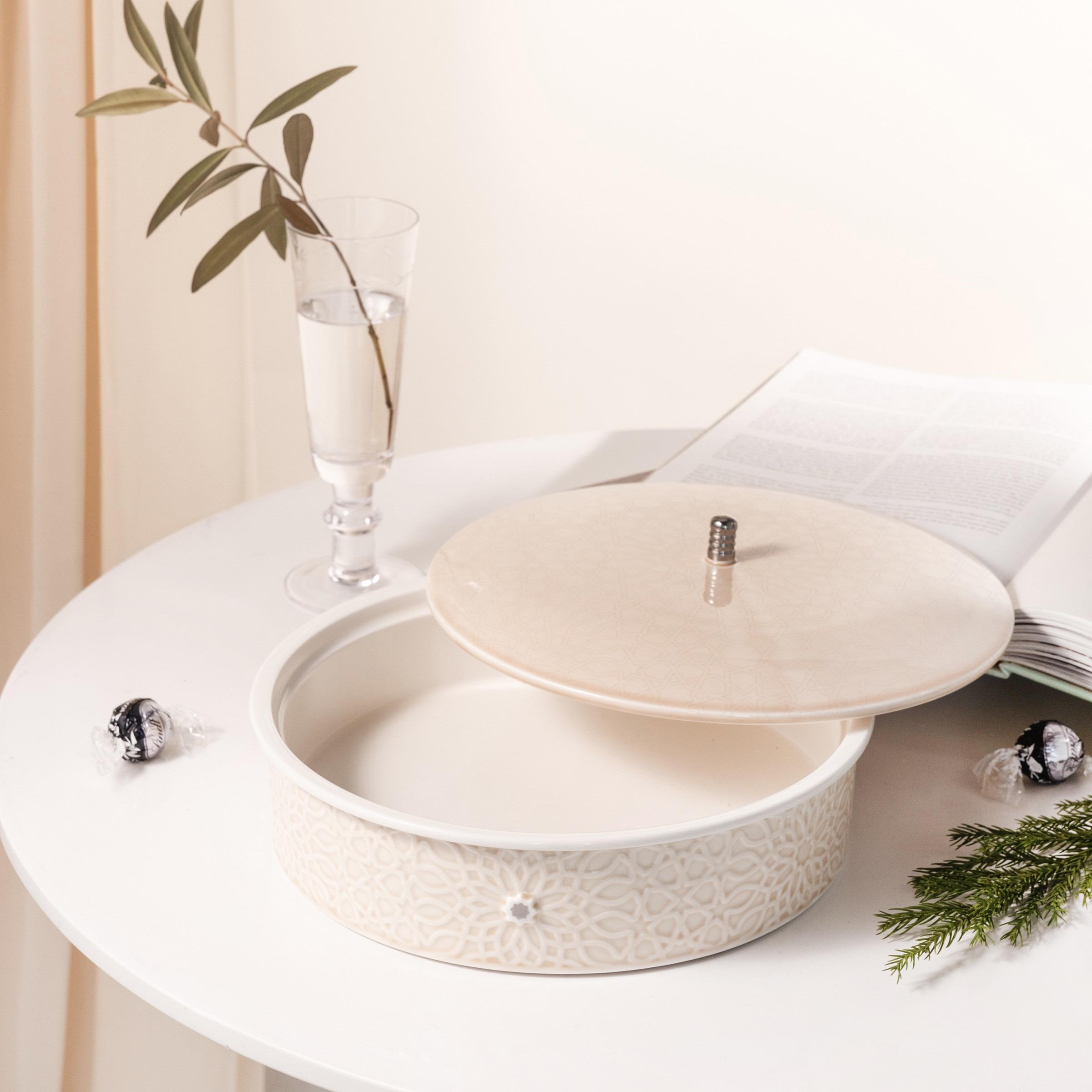 Asalah Porcelain Date Bowl with Lid - 28x28 cms-household-dining-dinnerware-bowls-image-1