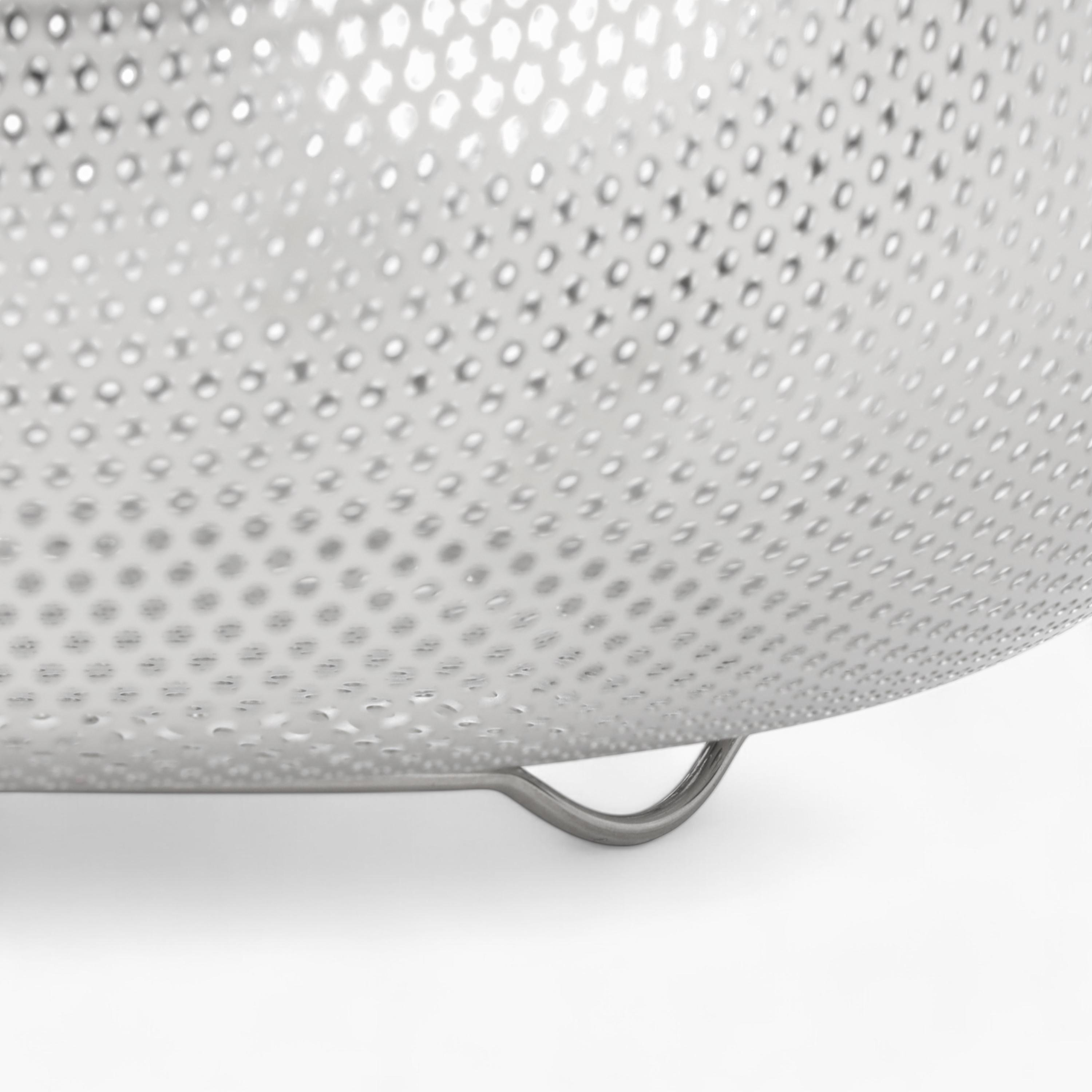 Stainless Steel Strainer Basket - 28 cms-household-kitchen-kitchentoolsandutensils-colandersandstrainers-image-6