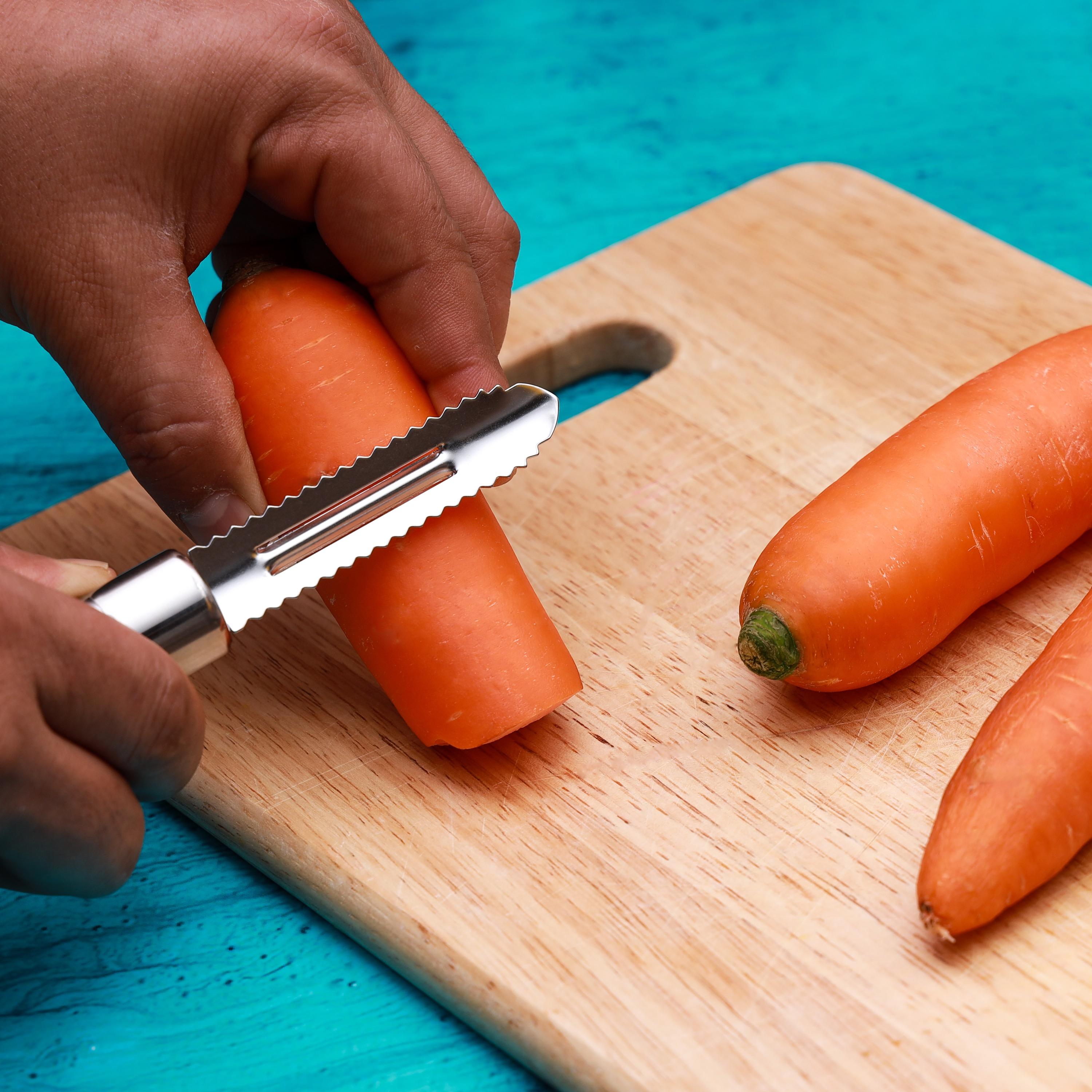 Stainless Steel Peeler-household-kitchen-kitchentoolsandutensils-foodpreparationtools-image-5