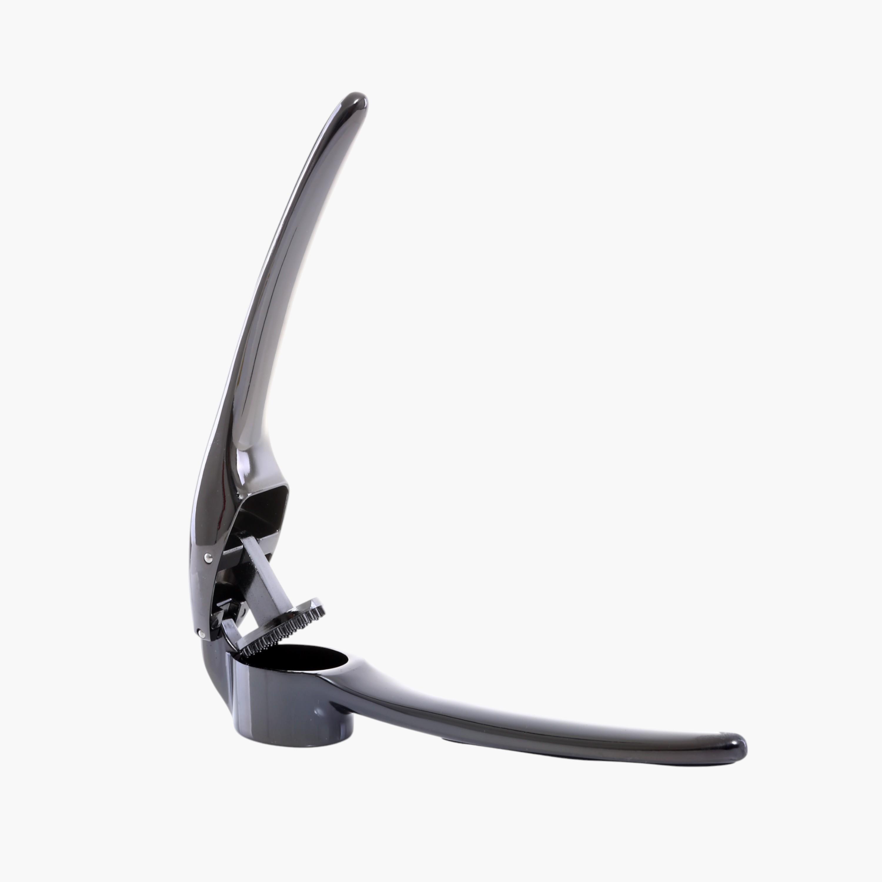 Garlic Press-household-kitchen-kitchentoolsandutensils-foodpreparationtools-image-4