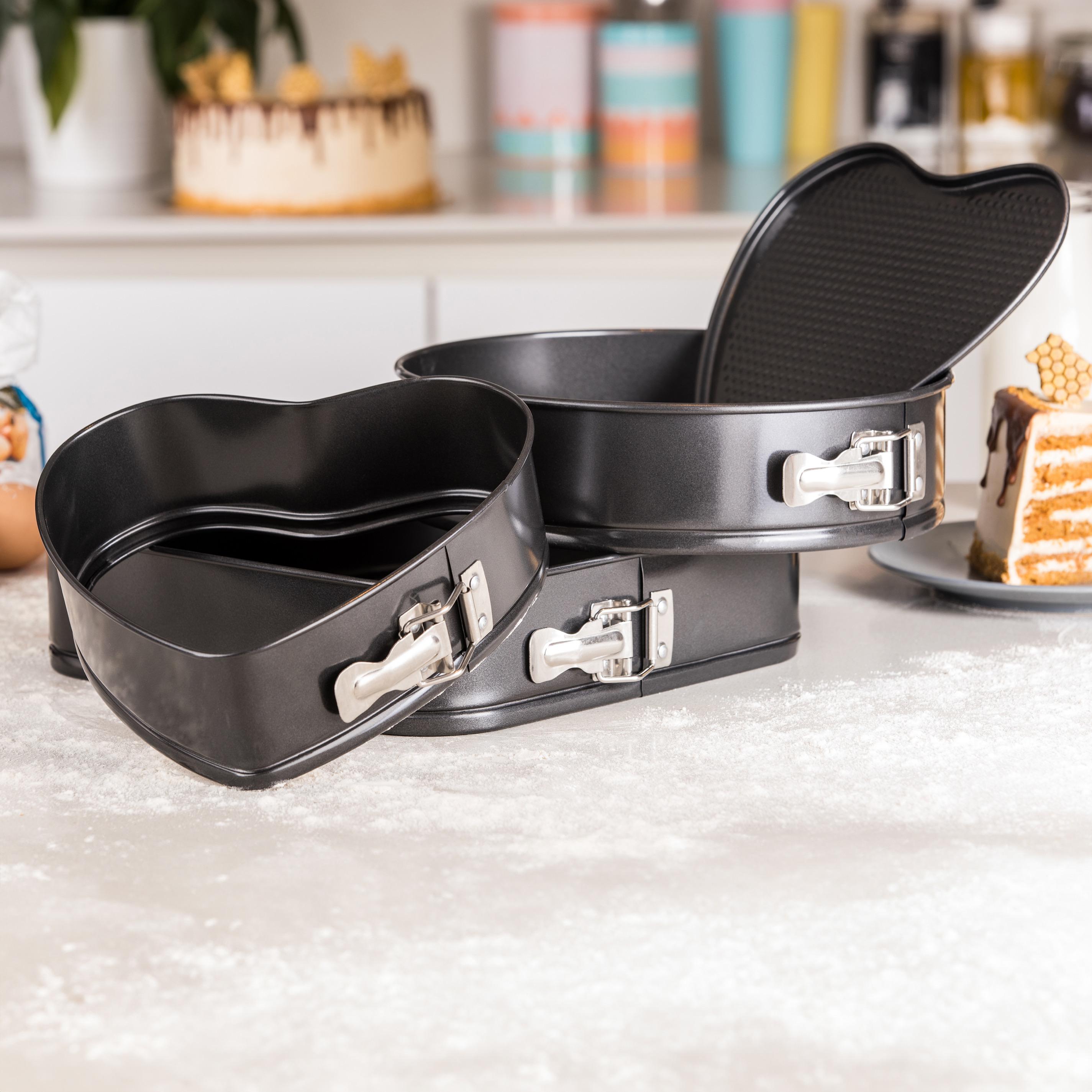 Non-Stick 3-Piece Springform Cake Tin Set-household-kitchen-bakeware-bakingpansandmoulds-image-9