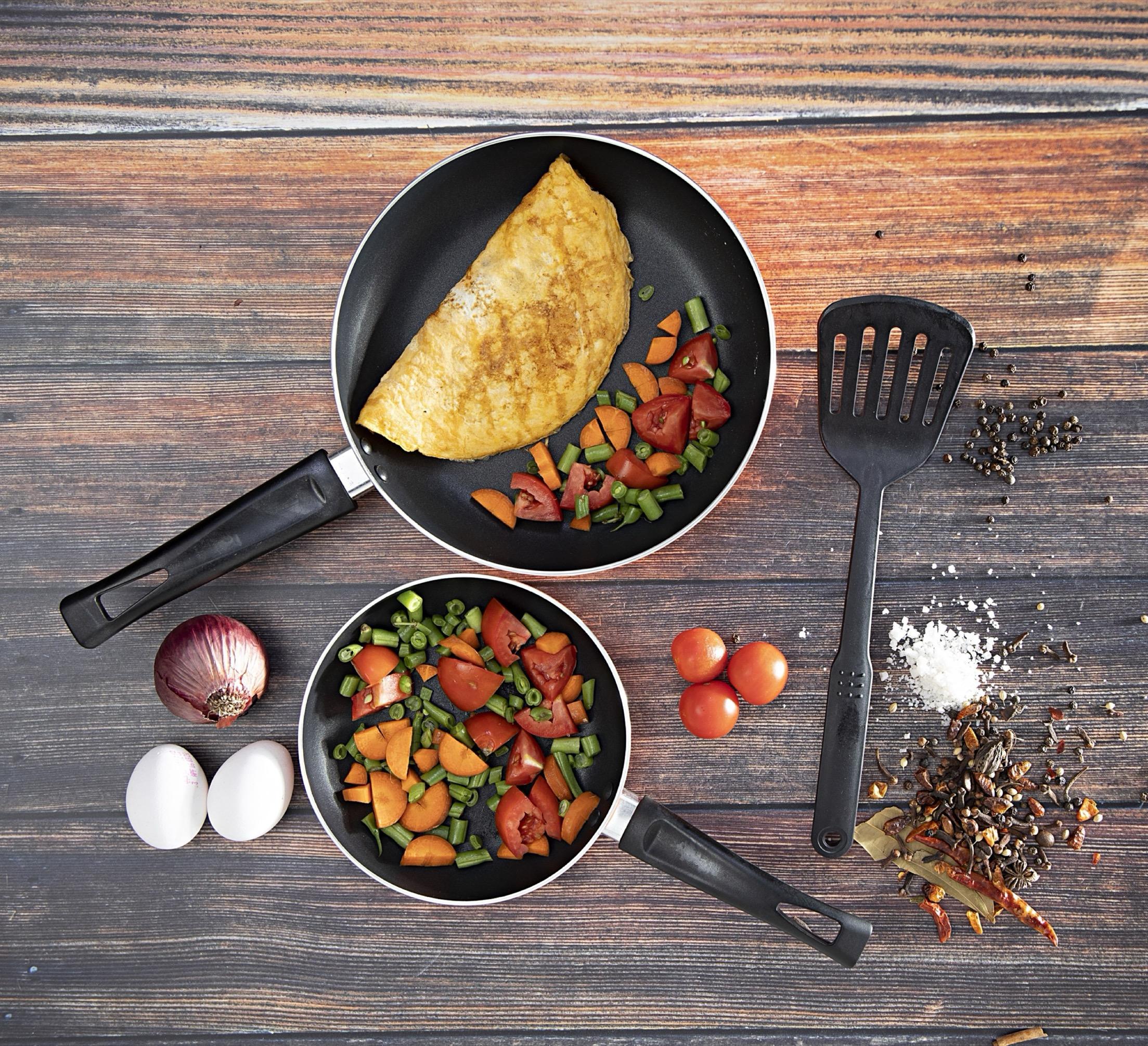 Non-Stick 3-Piece Fry Pan and Nylon Turner Set-household-kitchen-cookware-potsandpans-image-2