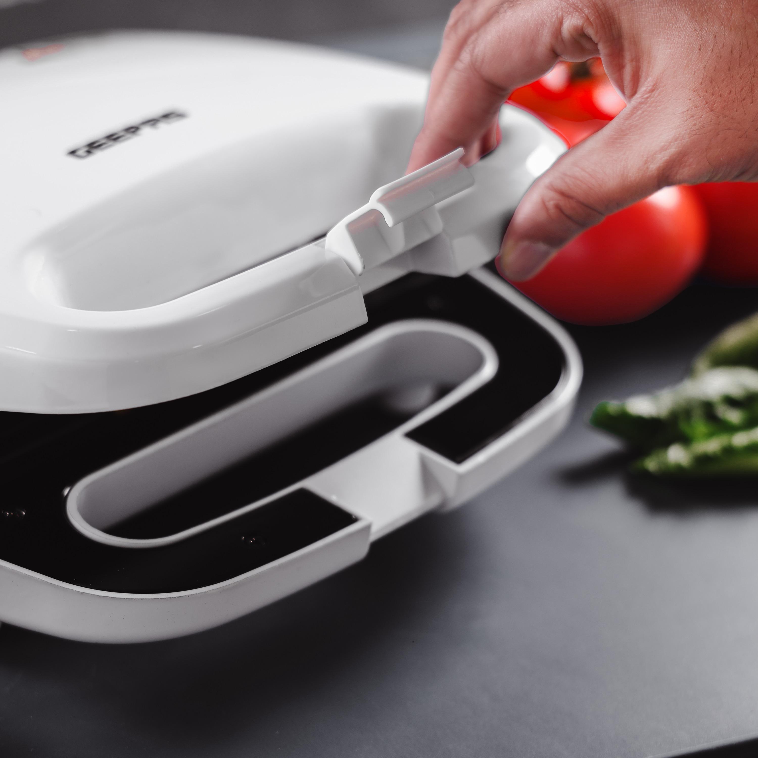 Non-Stick Sandwich Toaster - GGT686-household-appliances-kitchenappliances-toasters-image-4