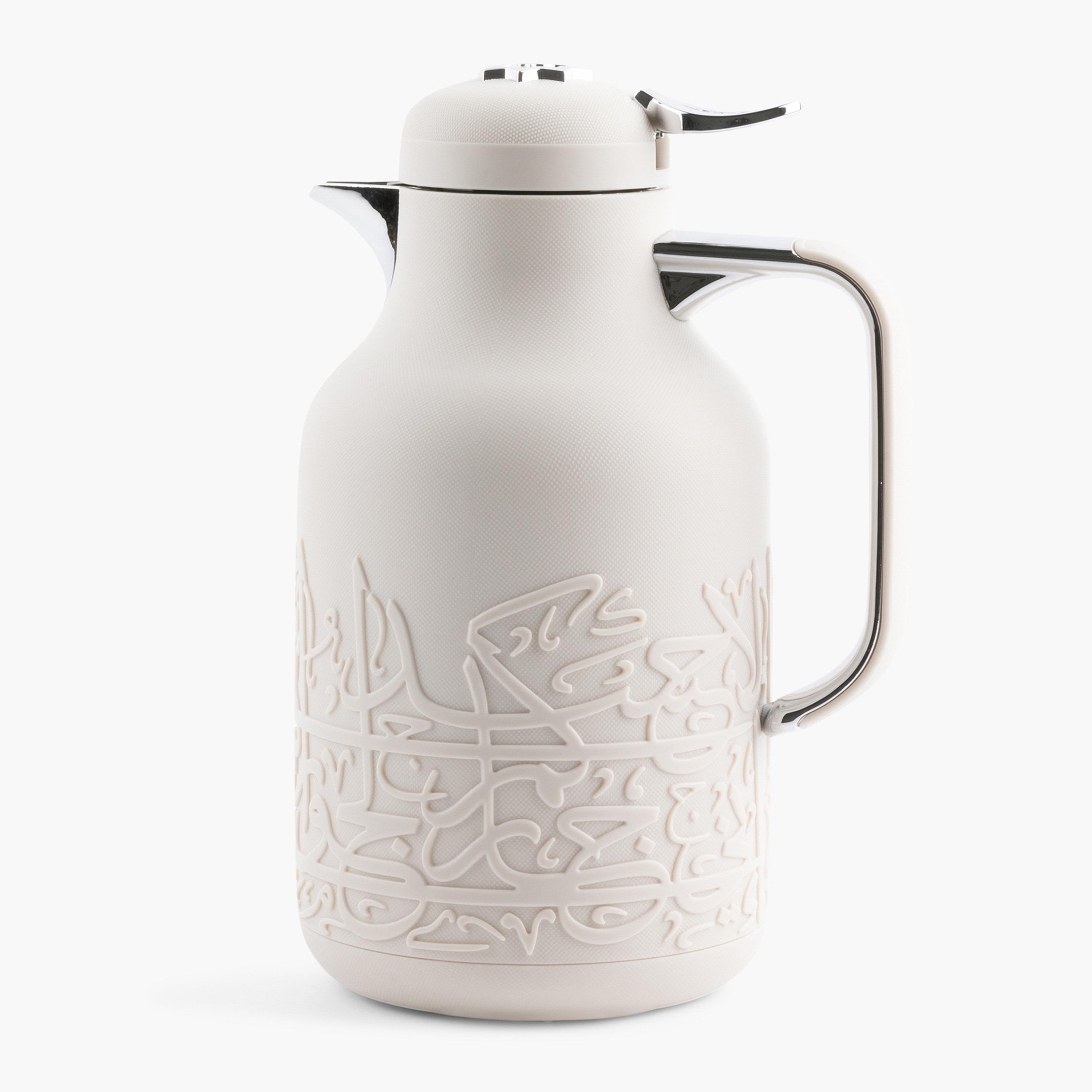 Jiwar Calligraphy Embossed Vacuum Flask - 1 L-household-dining-teaandcoffee-vacuumflaskscoffeeandteapots-image-1