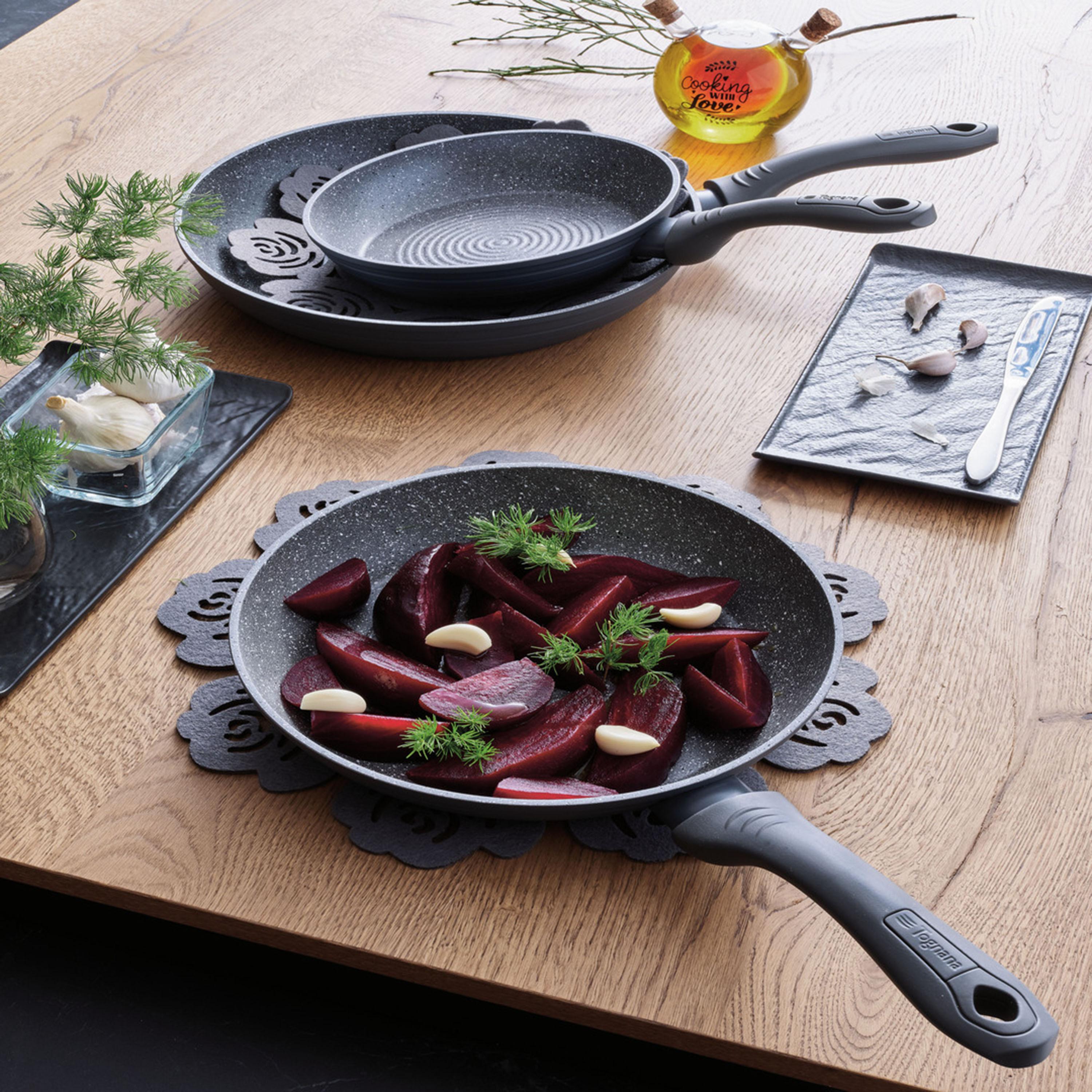 طقم مقلاة ألومنيوم 3 قطع مع 2 واقي حماية للمقلاة من توجنانا-household-kitchen-cookware-cookwareandsets-image-2