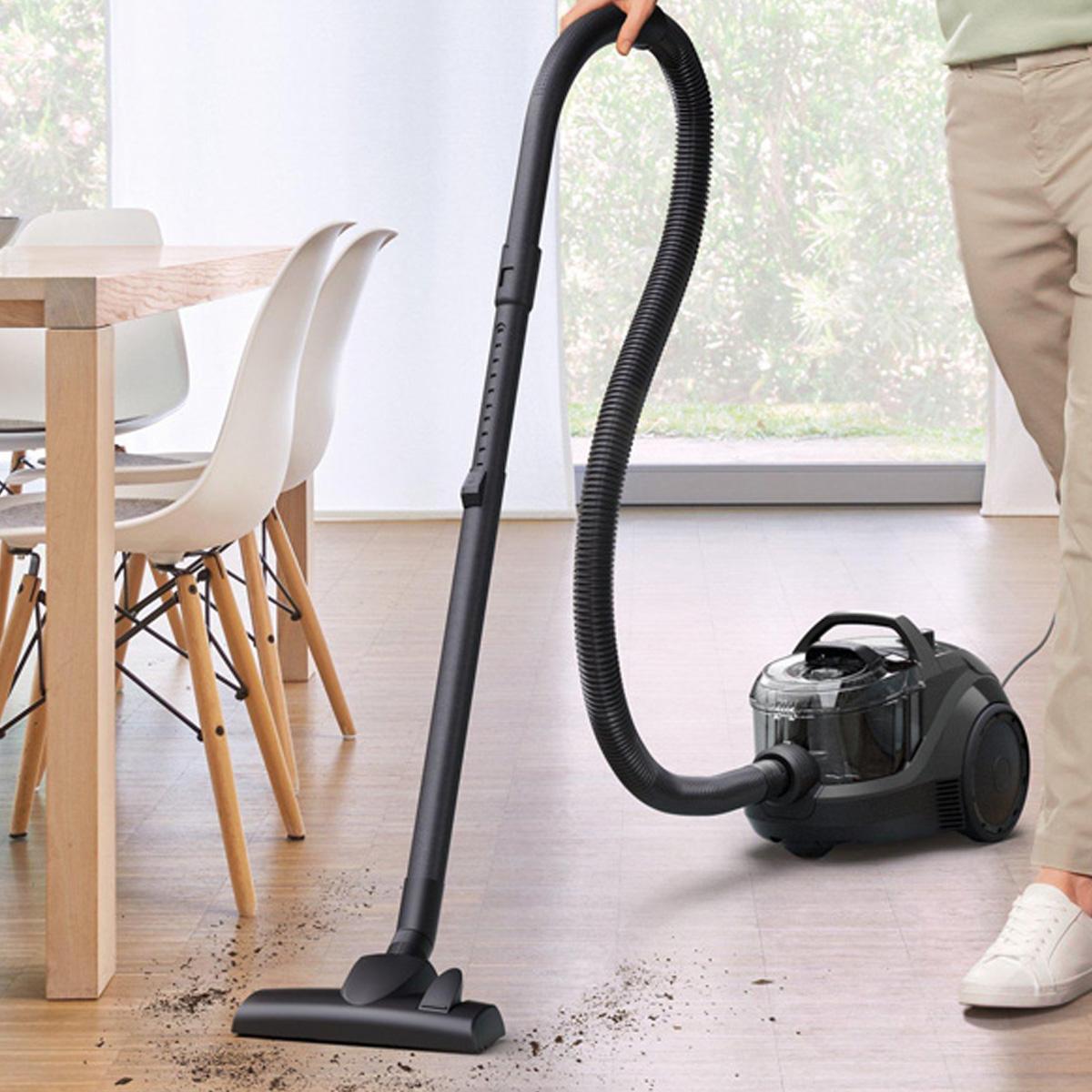 Bosch Serie 4 Bagless Vacuum Cleaner - BGS21WBAGB