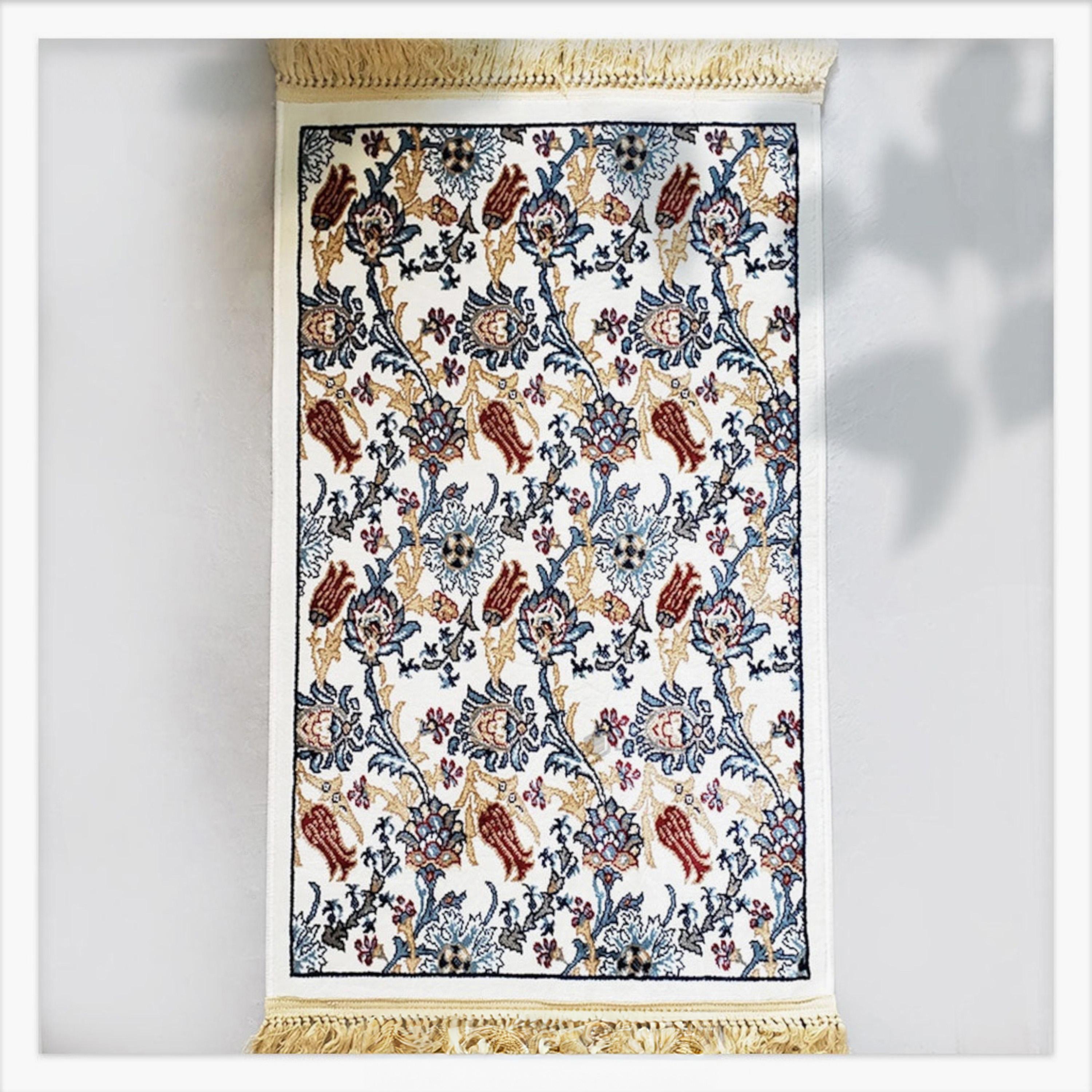 Eznik Printed Prayer Mat - 110x70 cm-household-rugsandcarpets-prayermats-image-1