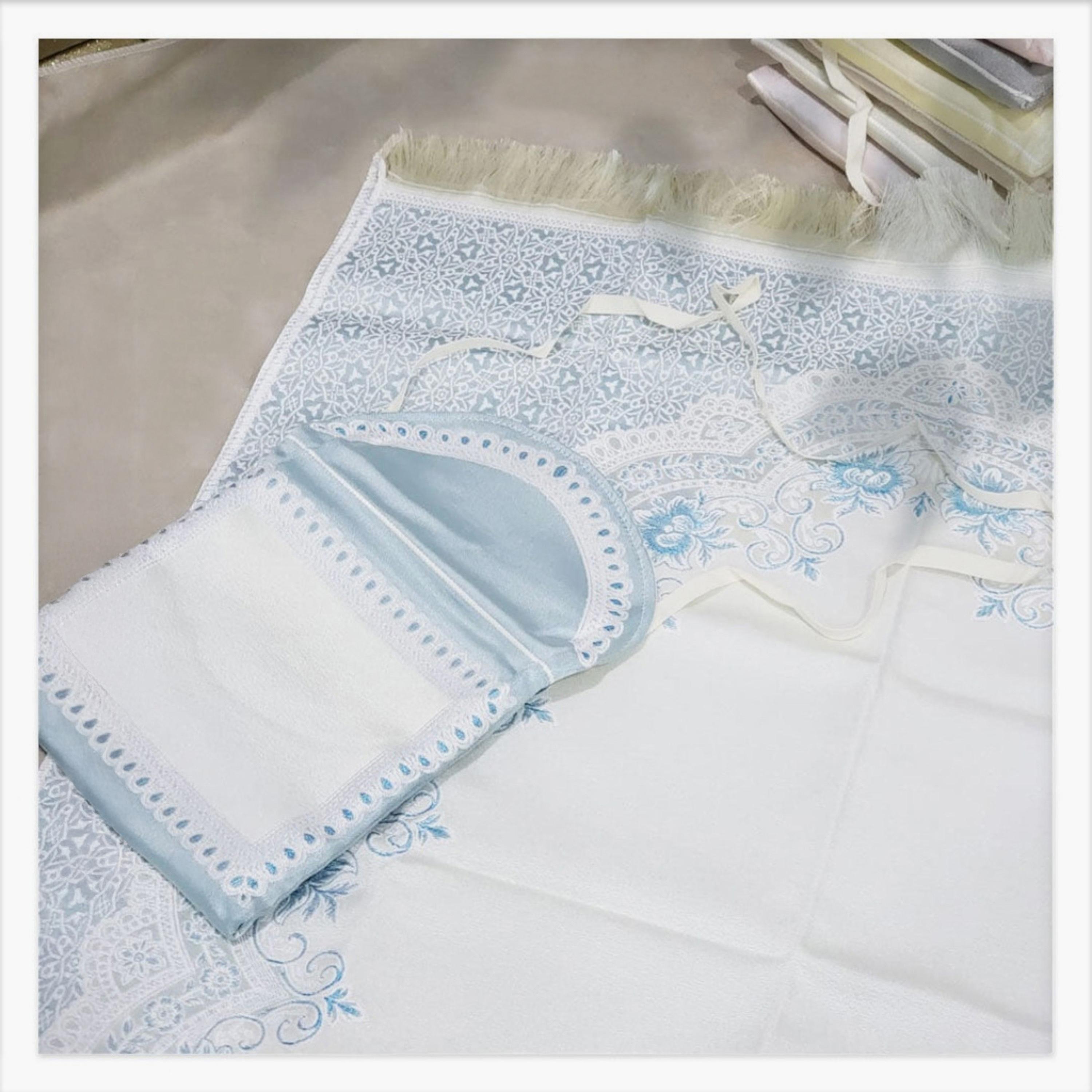 Floral Detail Prayer Mat with Pouch - 110x70 cms-household-rugsandcarpets-prayermats-image-1