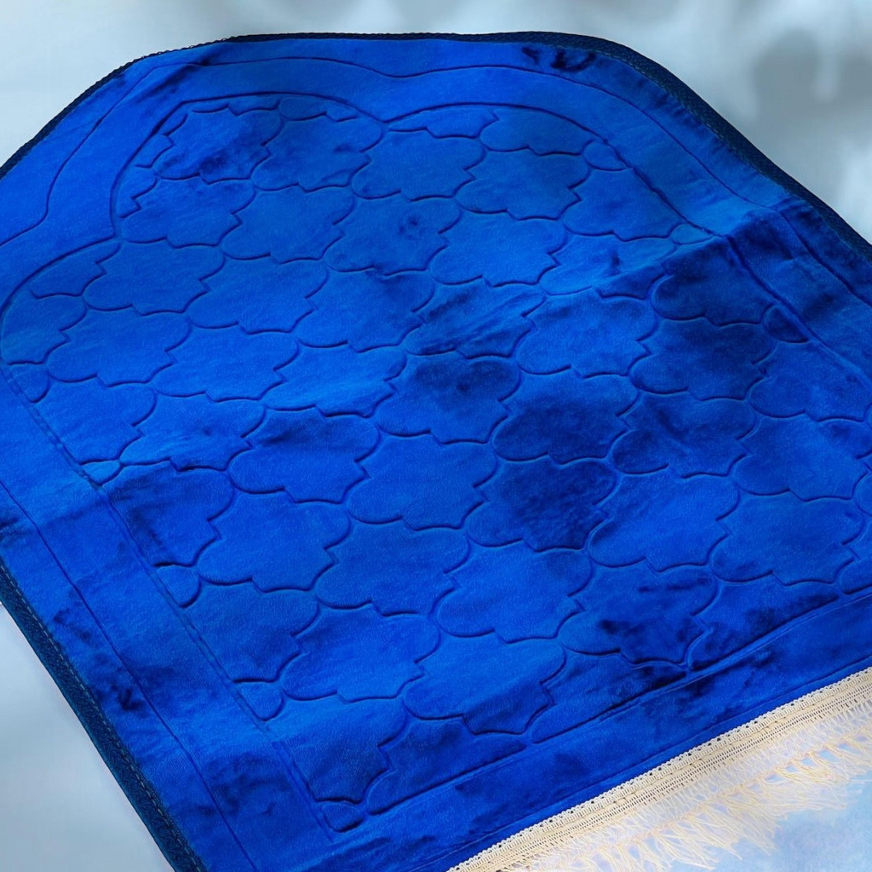 Arch Shaped Padded Prayer Mat - 120x80 cms-household-rugsandcarpets-prayermats-image-2