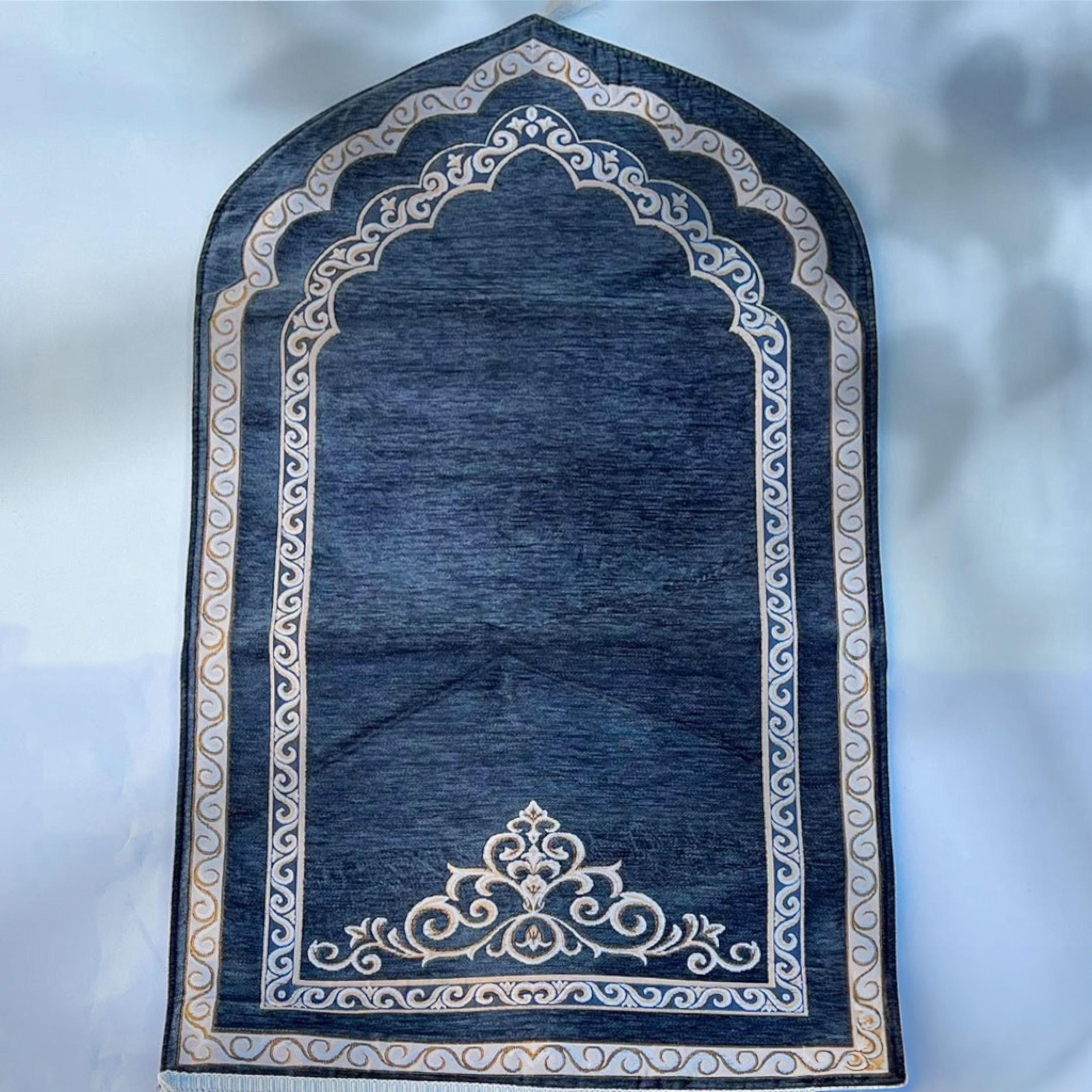 Buy Arch Shape Padded Prayer Mat - 110x70 cm Online | Centrepoint UAE