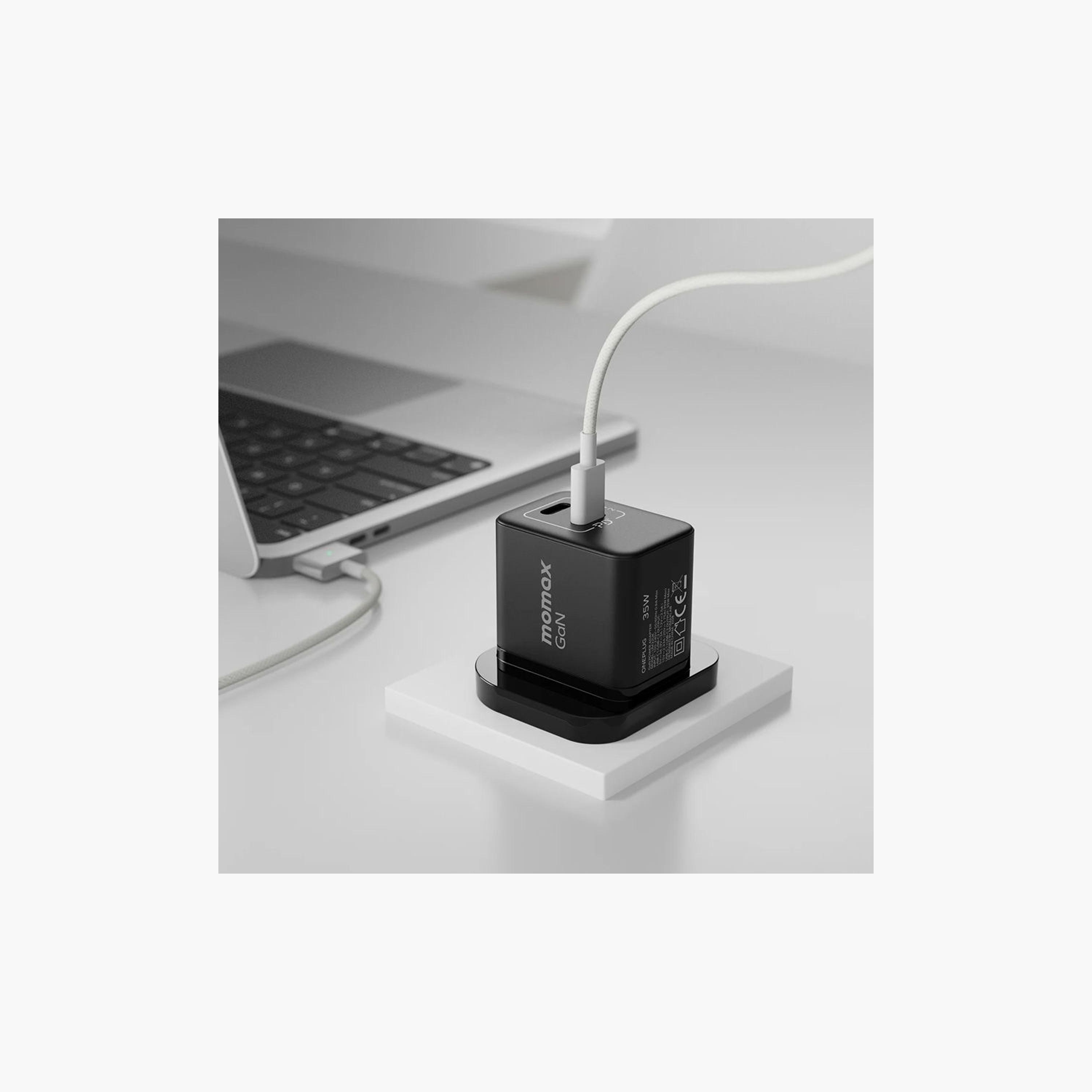 Momax One Plug Gan 35W 2-Port Mini Fast Charger 2 USB-C port - Black | UM32UKD-electronics-accessories-mobileaccesories-image-4
