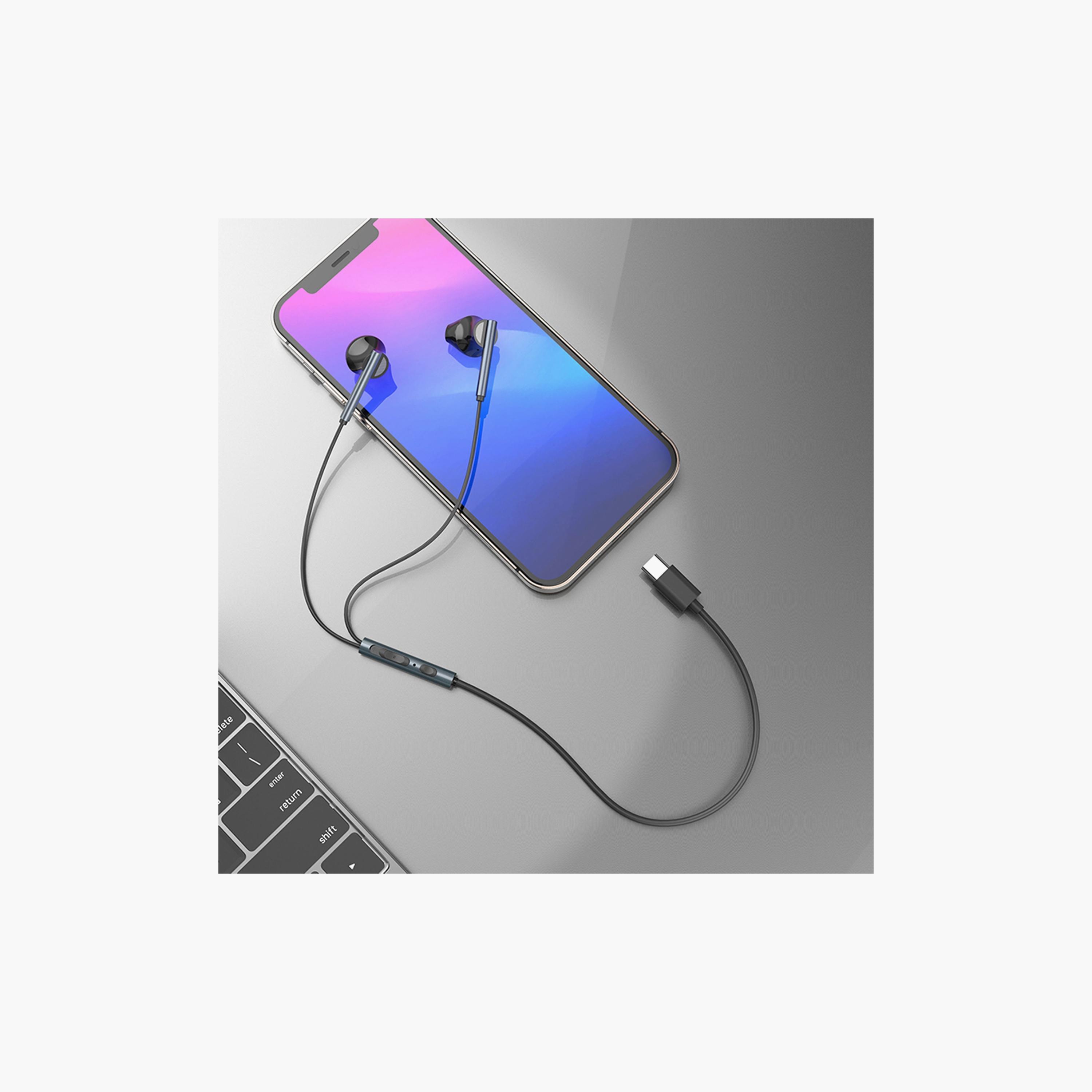 Levore Wired Earphone with Type-c Connector- Black | LEW31-BK-electronics-headphonesandearphones-image-4
