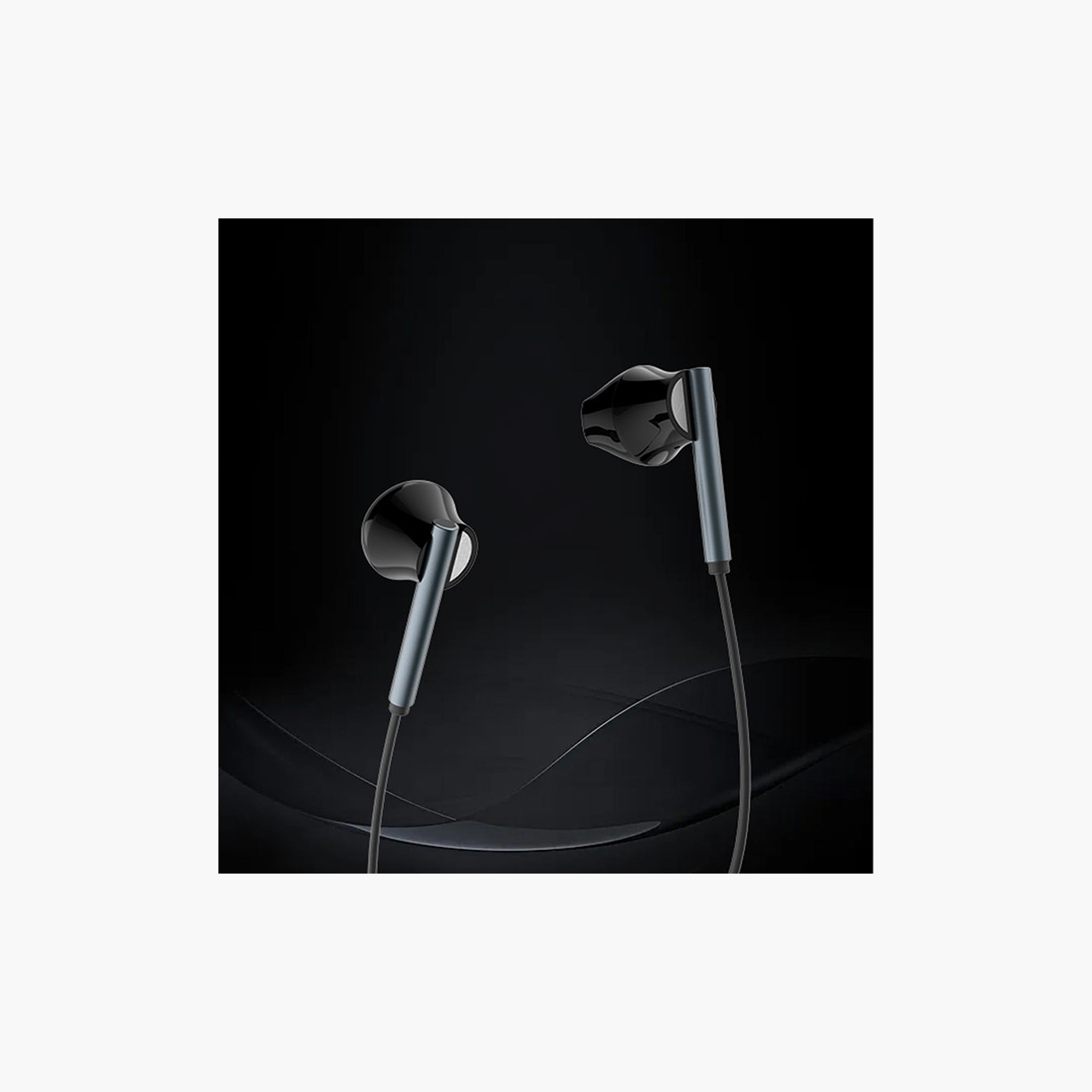 Levore Wired Earphone with Type-c Connector- Black | LEW31-BK-electronics-headphonesandearphones-image-6