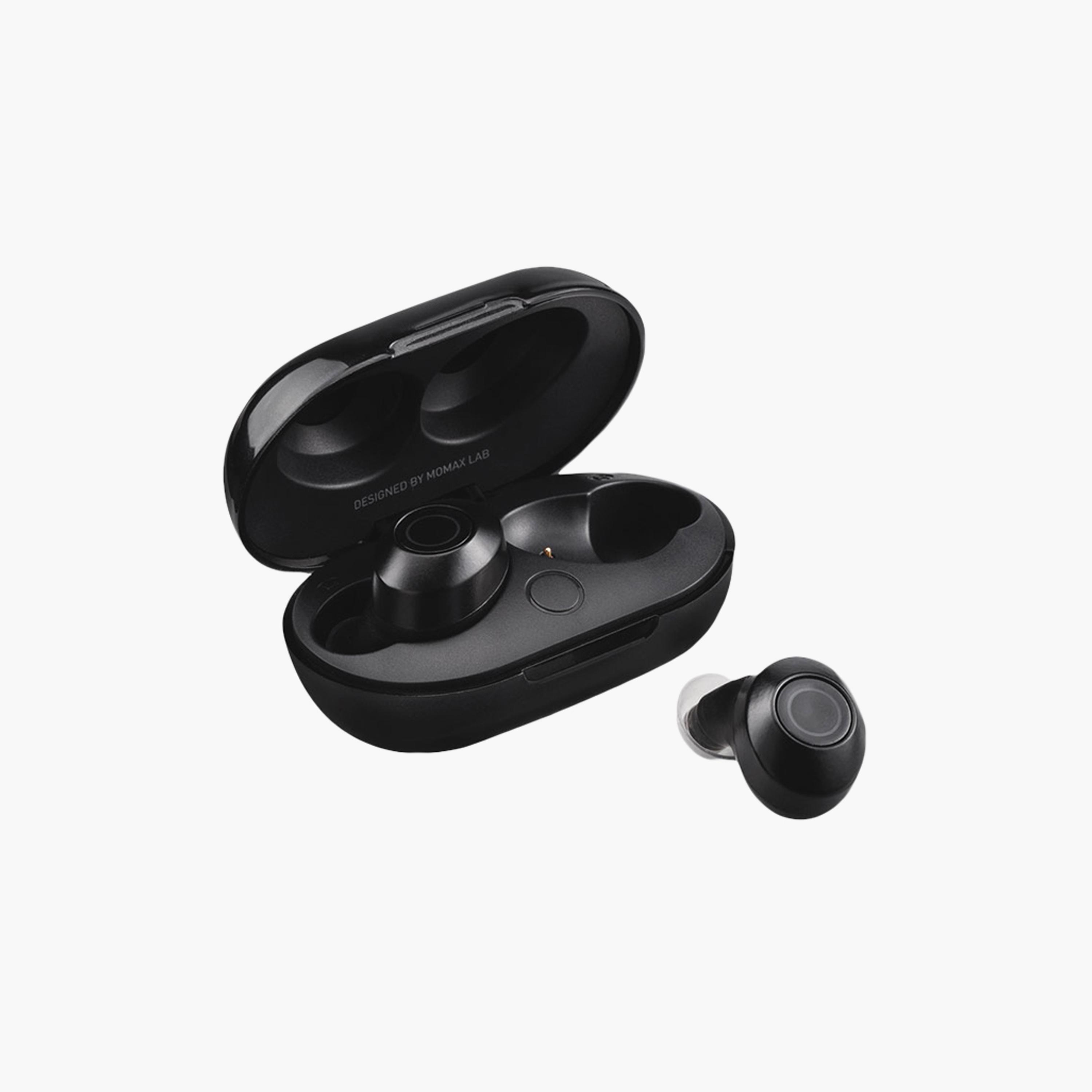 Momax Wireless Earbuds PILLS TWS 20H Running Time - Black | BT1D-electronics-headphonesandearphones-image-1