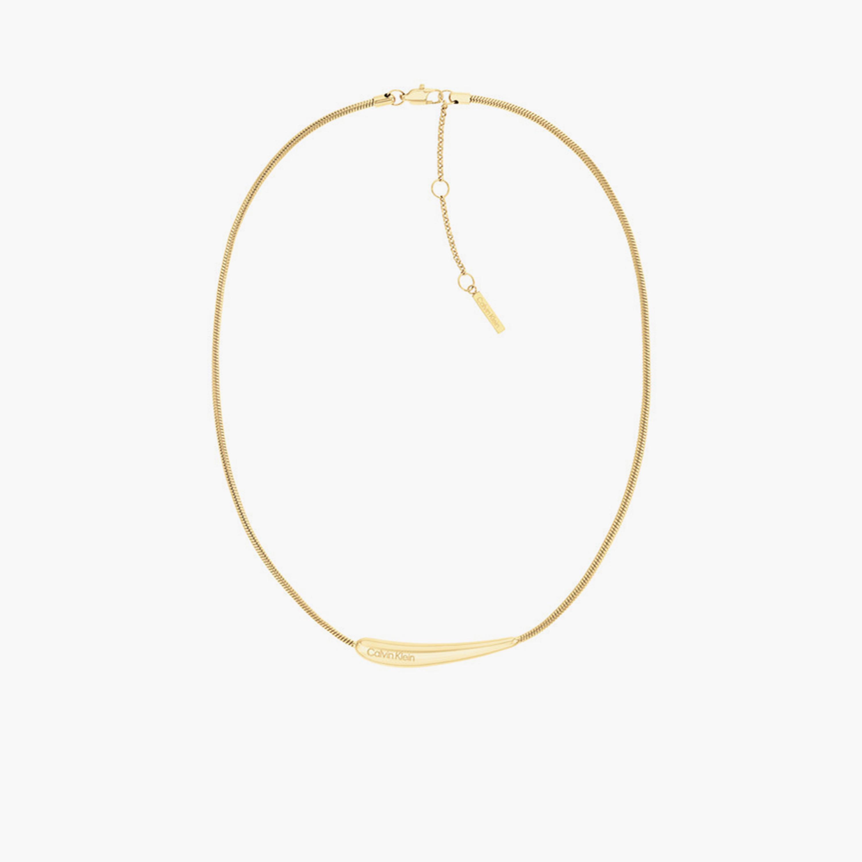 كالفين كلين-  قلادة نسائية ستانلس ستيل ذهبية منقوشة-women-watchesandjewellery-jewellery-necklacesandpendants-image-1