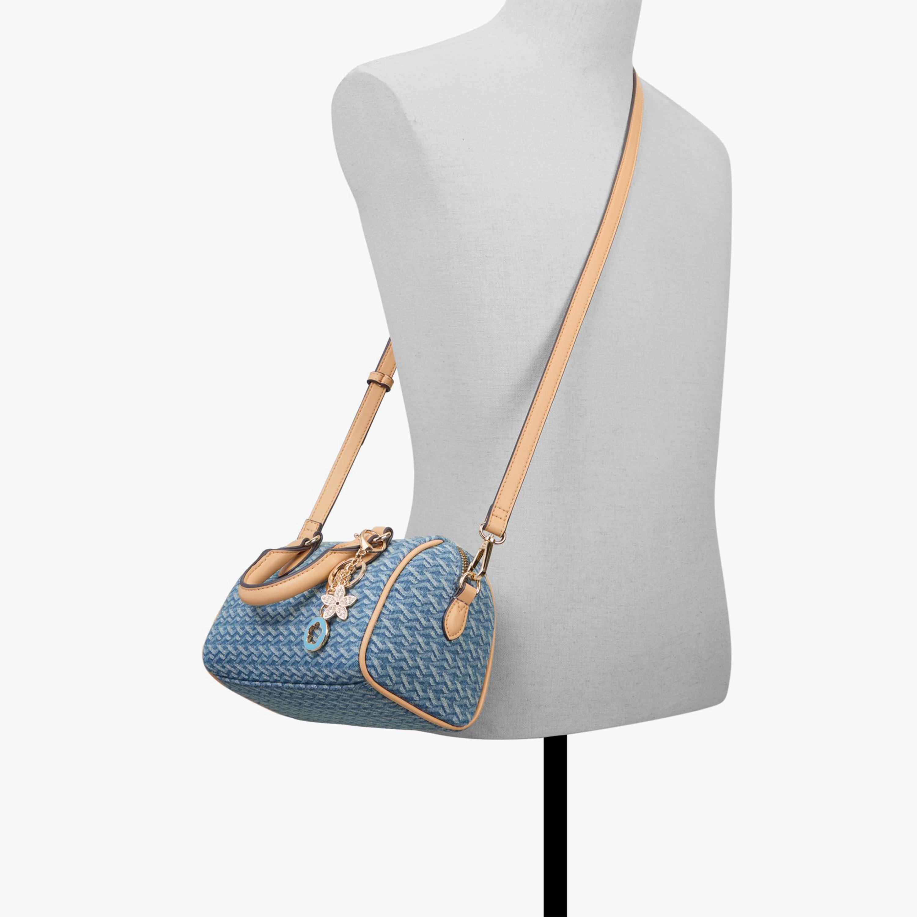 كول ات سبرينغ- حقيبة دافل تانا مطبوعة بمقبضين بحزام قابل للفصل وسحاب إغلاق-women-bagsandwallets-handbags-image-8