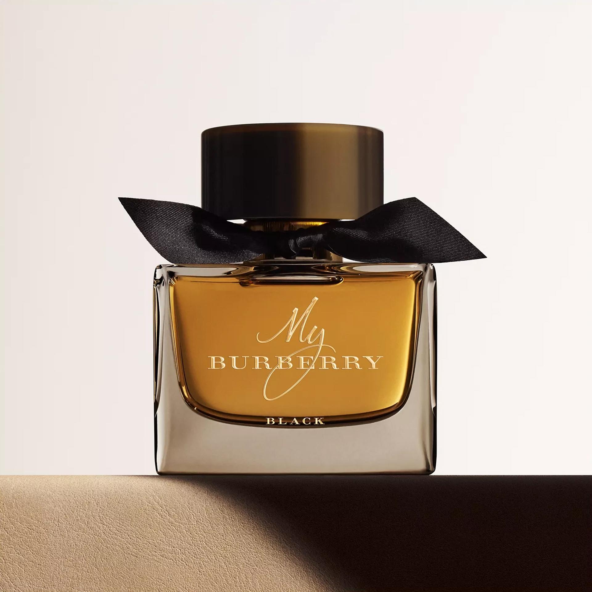 Burberry Black Eau de Parfum for Women - 90 ml-beautyandpersonalcare-fragrance-women-image-4