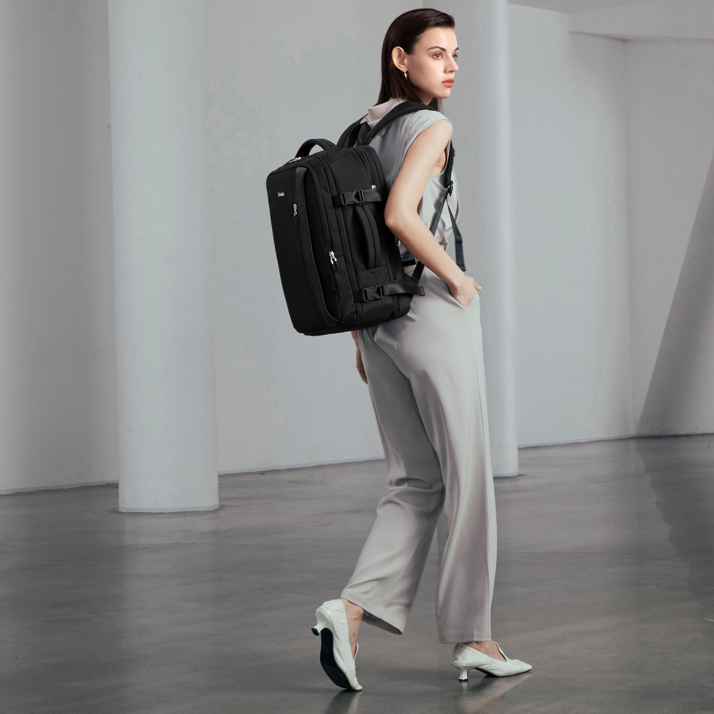 شانتريا- شنطة ظهر 17.3 إنش بوليستر بتصميم مريح متعدد الجيوب | CB00617-school-bagsandbackpacks-backpacks-image-7