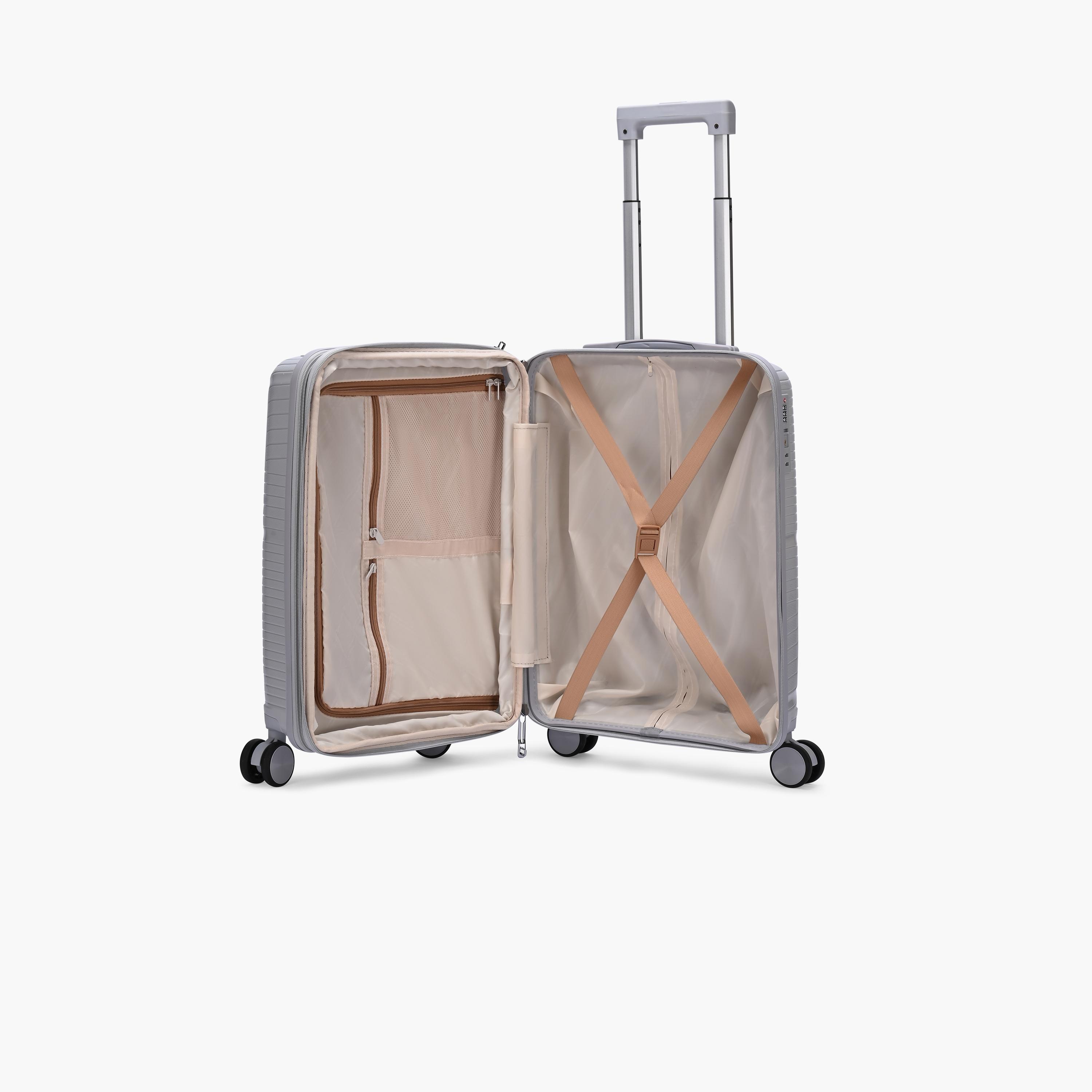 VIP Retreat 55.5 CM Small Cabin Polypropylene Hard Sided 4-Wheeler Spinner Trolley Bag with TSA Lock-travel-luggagesandbags-luggage-image-6