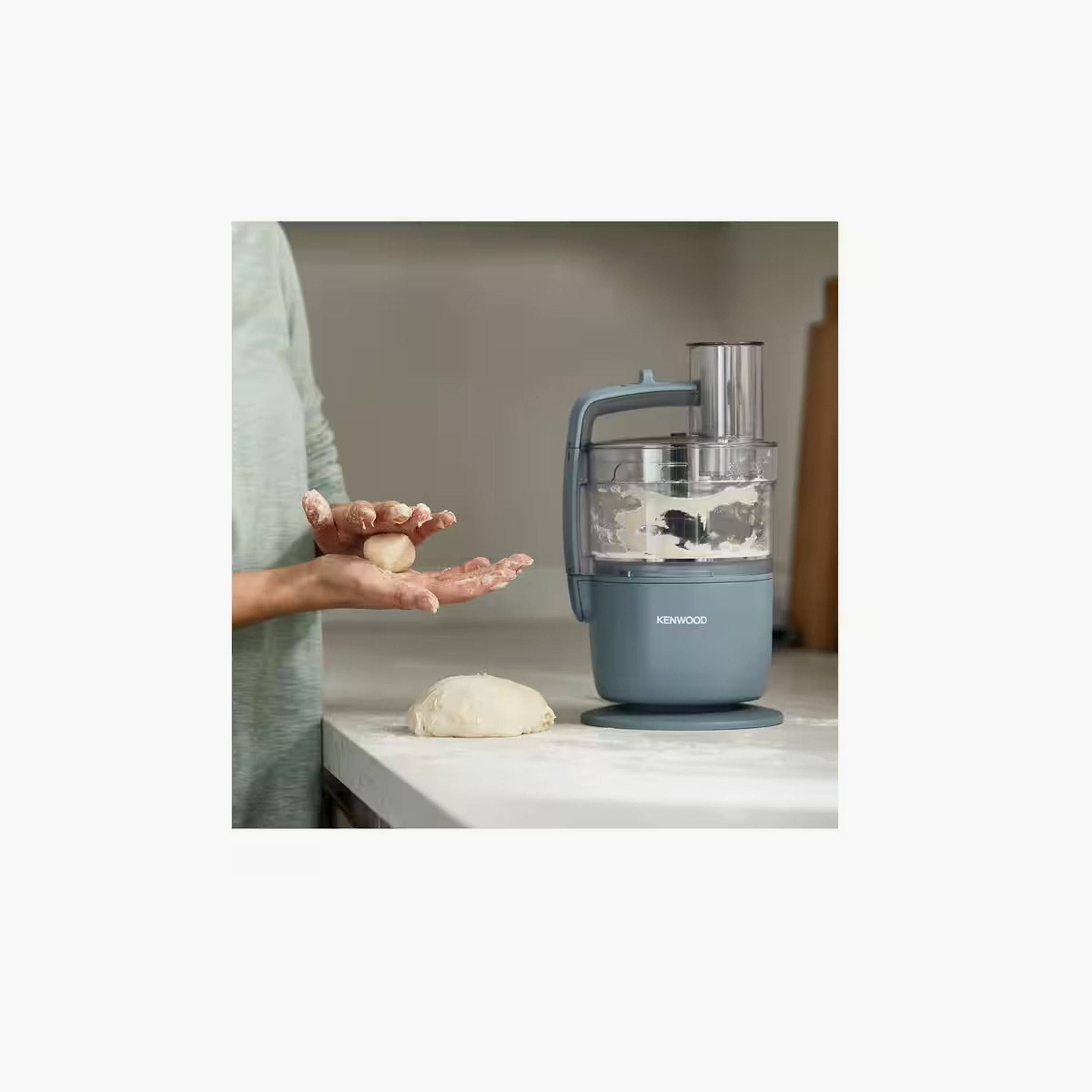 محضر طعام كينوود سعة ١.٣ لتر، ٦٥٠ واط، أزرق | FDP22.130Gy-household-appliances-kitchenappliances-foodprocessors-image-6