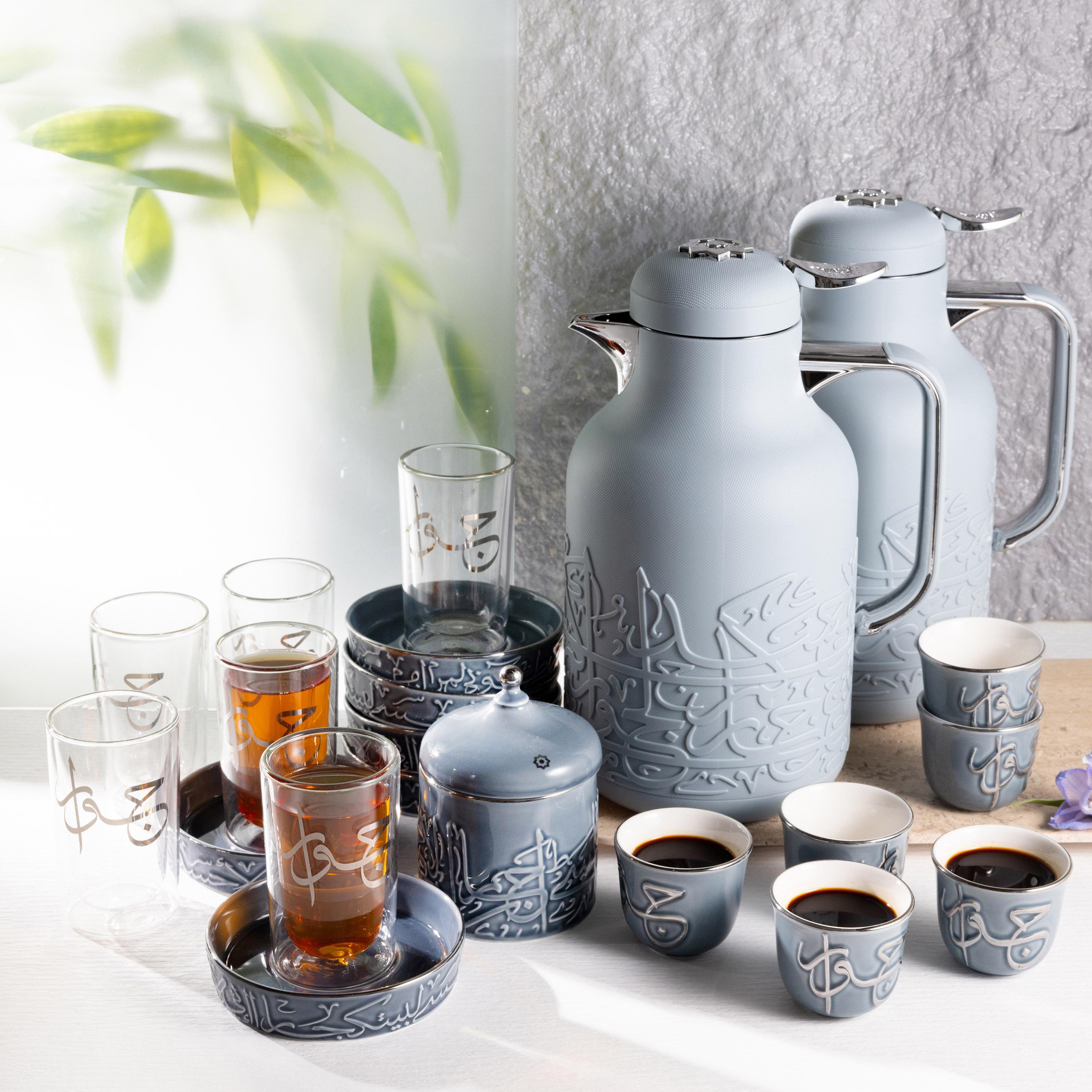 طقم فناجين شاي وصحون بتفاصيل خط عربي 21 قطعة من أوتانتيك-household-dining-teaandcoffee-teaandcoffeesets-image-1