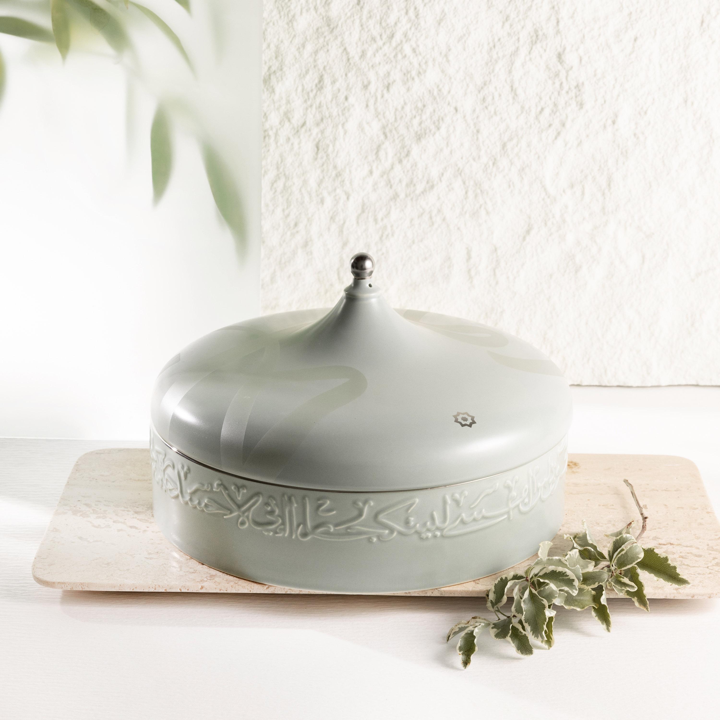 Porcelain Date Bowl with Lid-household-dining-dinnerware-bowls-image-1