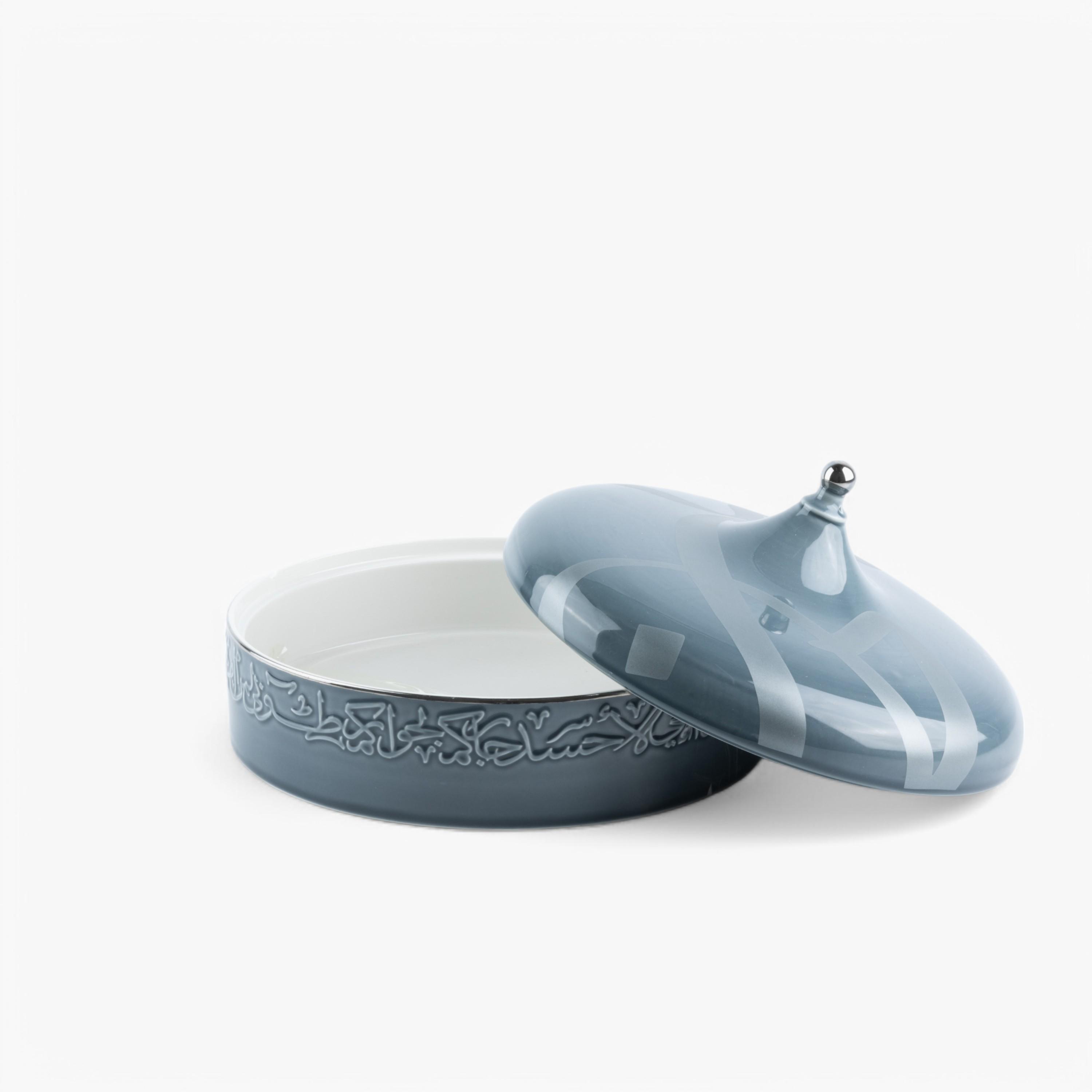 Porcelain Date Bowl with Lid-household-dining-dinnerware-bowls-image-3