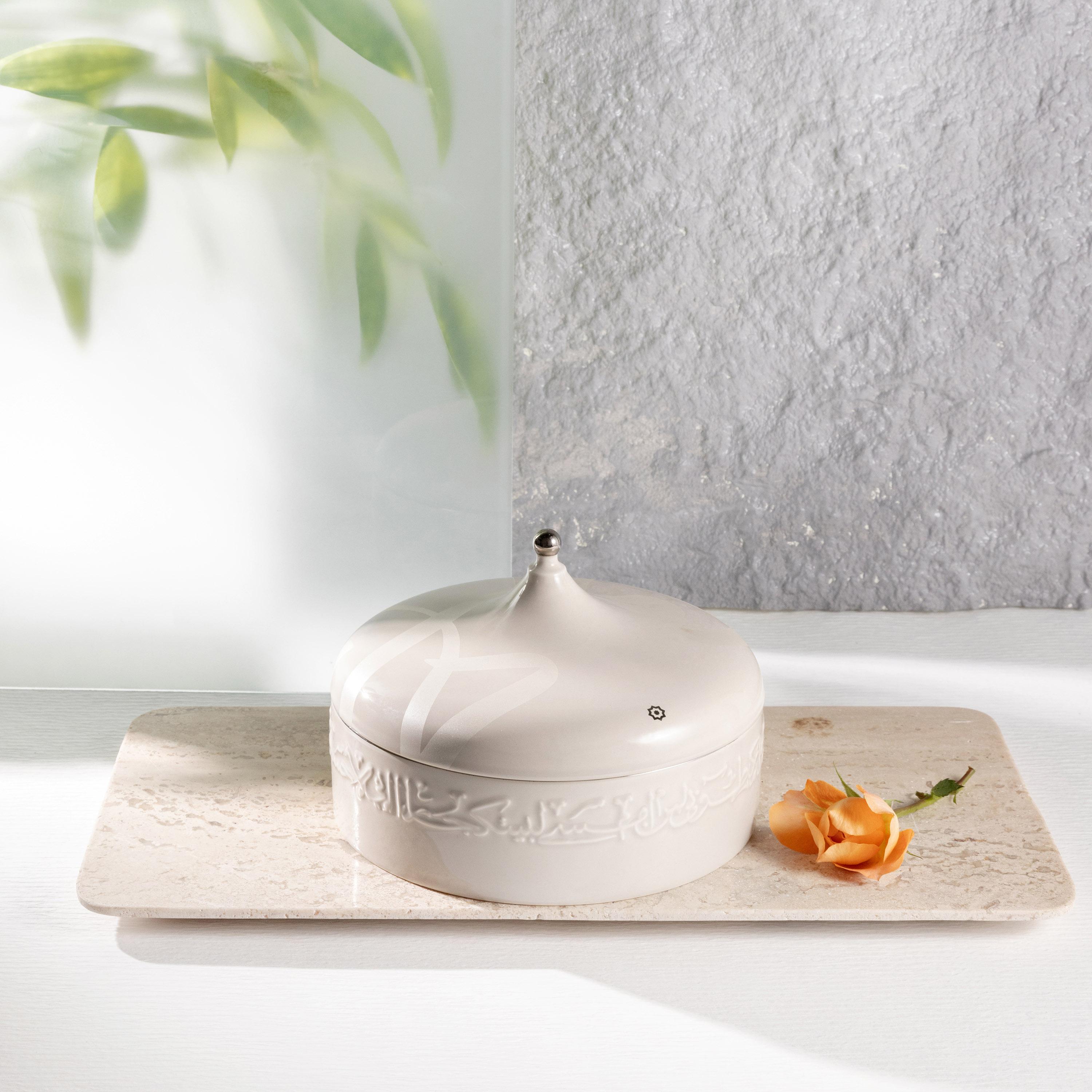 وعاء تمر بورسلان بغطاء من أوتانتيك-household-dining-dinnerware-bowls-image-1