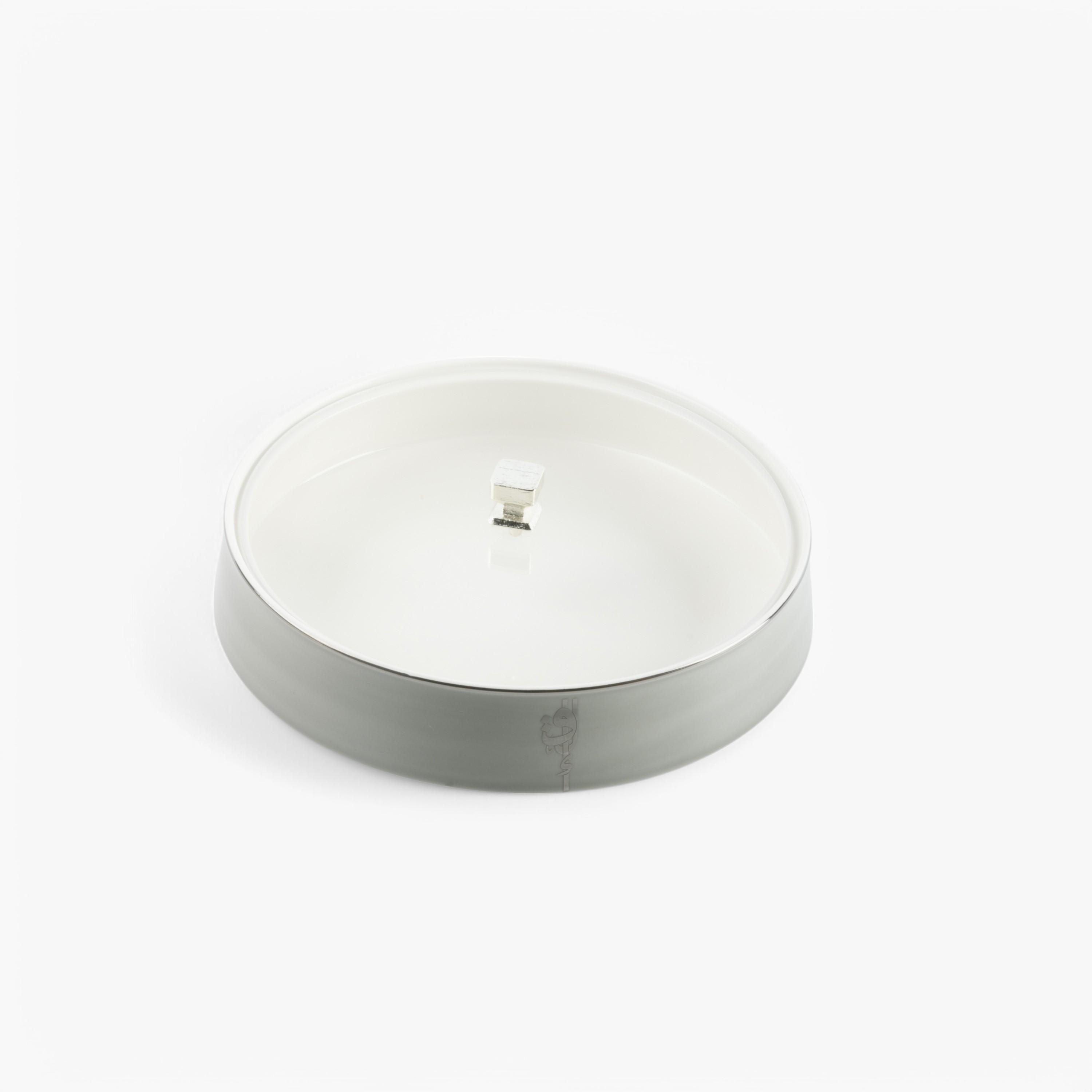 وعاء تمر بورسلان بتفاصيل خط عربي بغطاء زجاج من أوتانتيك-household-dining-dinnerware-bowls-image-3