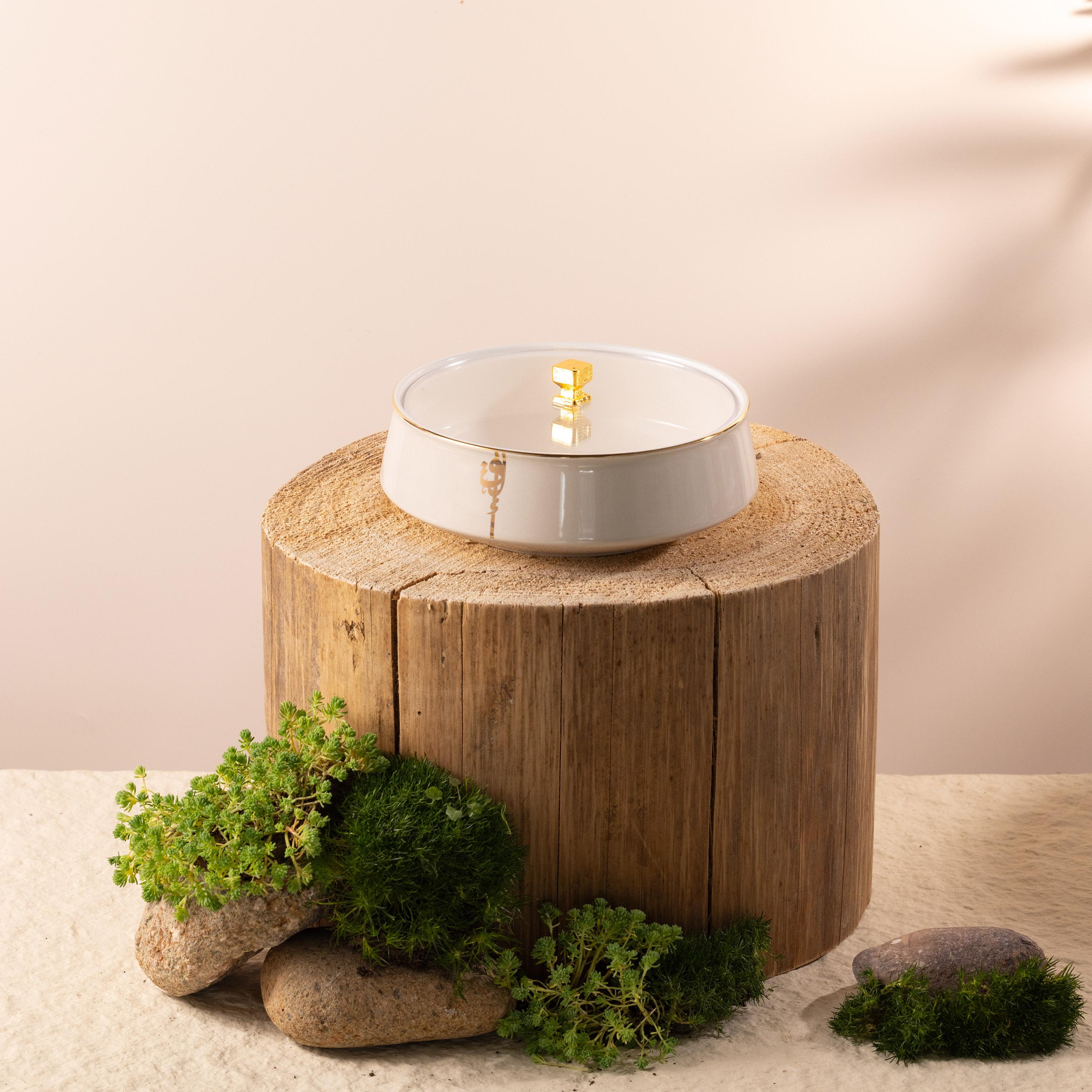 وعاء تمر بورسلان بغطاء زجاجي وتفاصيل خط عربي من أوتانتيك-household-dining-dinnerware-bowls-image-1