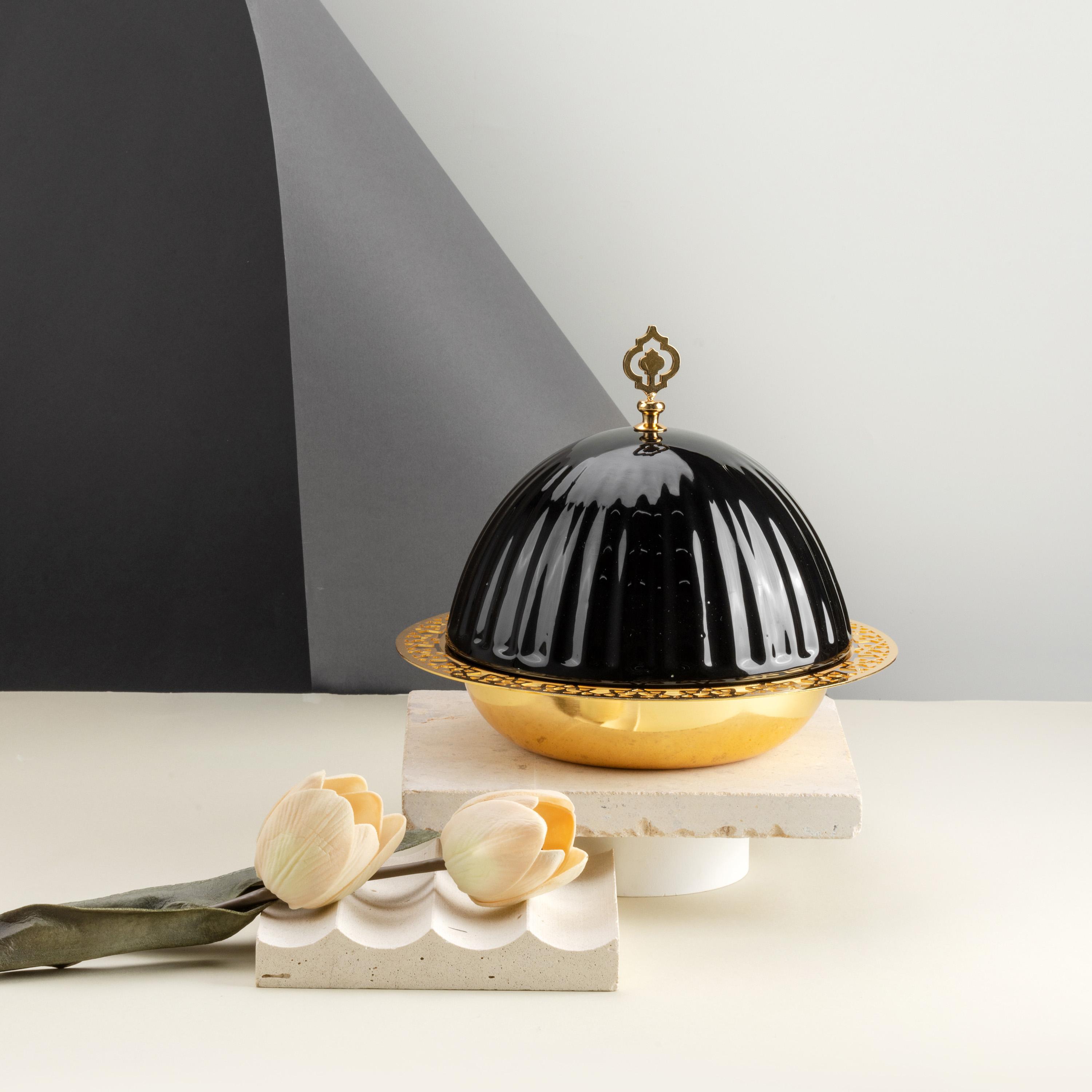 وعاء تقديم بورسلان مع غطاء من أوتانتيك-household-dining-dinnerware-bowls-image-1