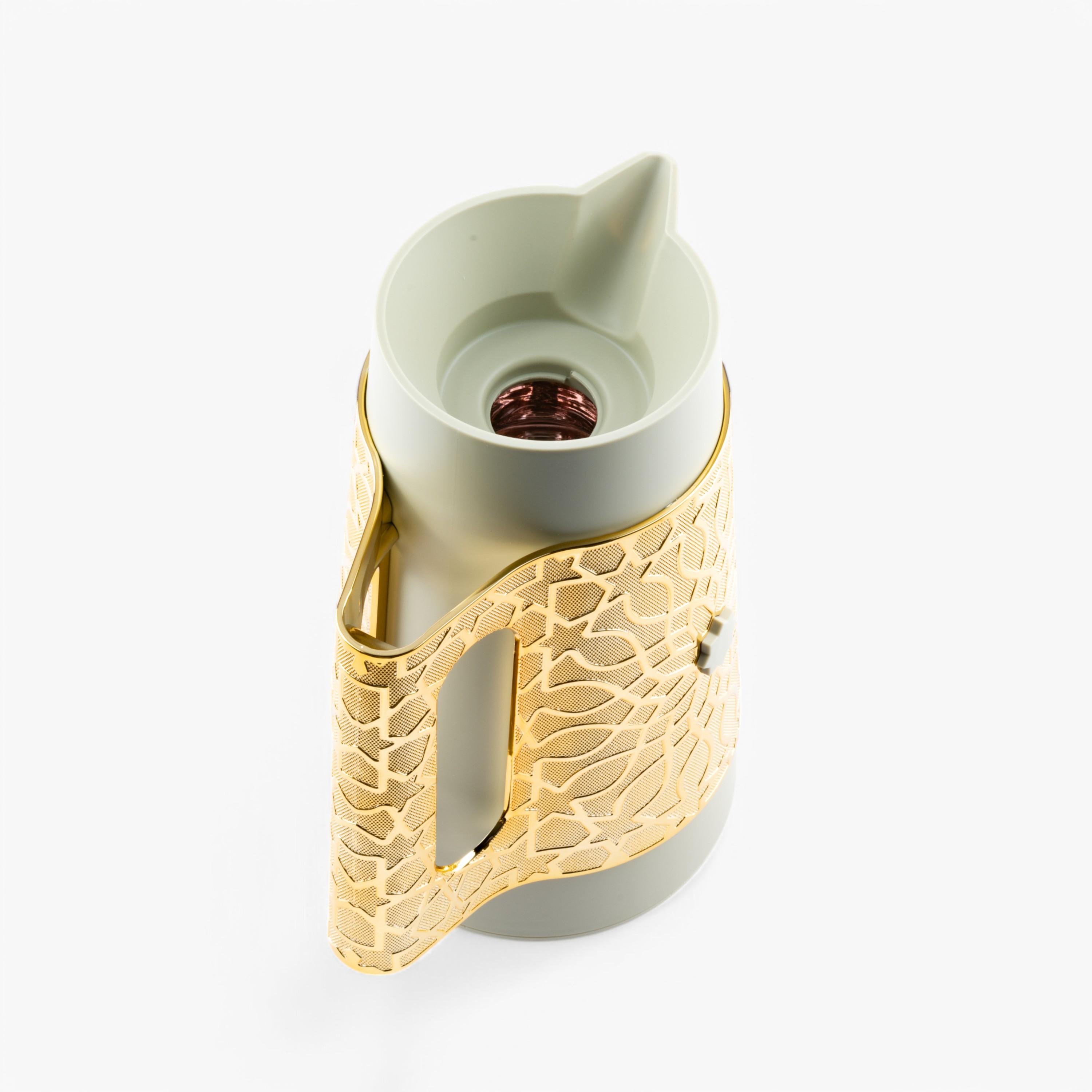 Embellished Vacuum Flask-household-dining-teaandcoffee-vacuumflaskscoffeeandteapots-image-3