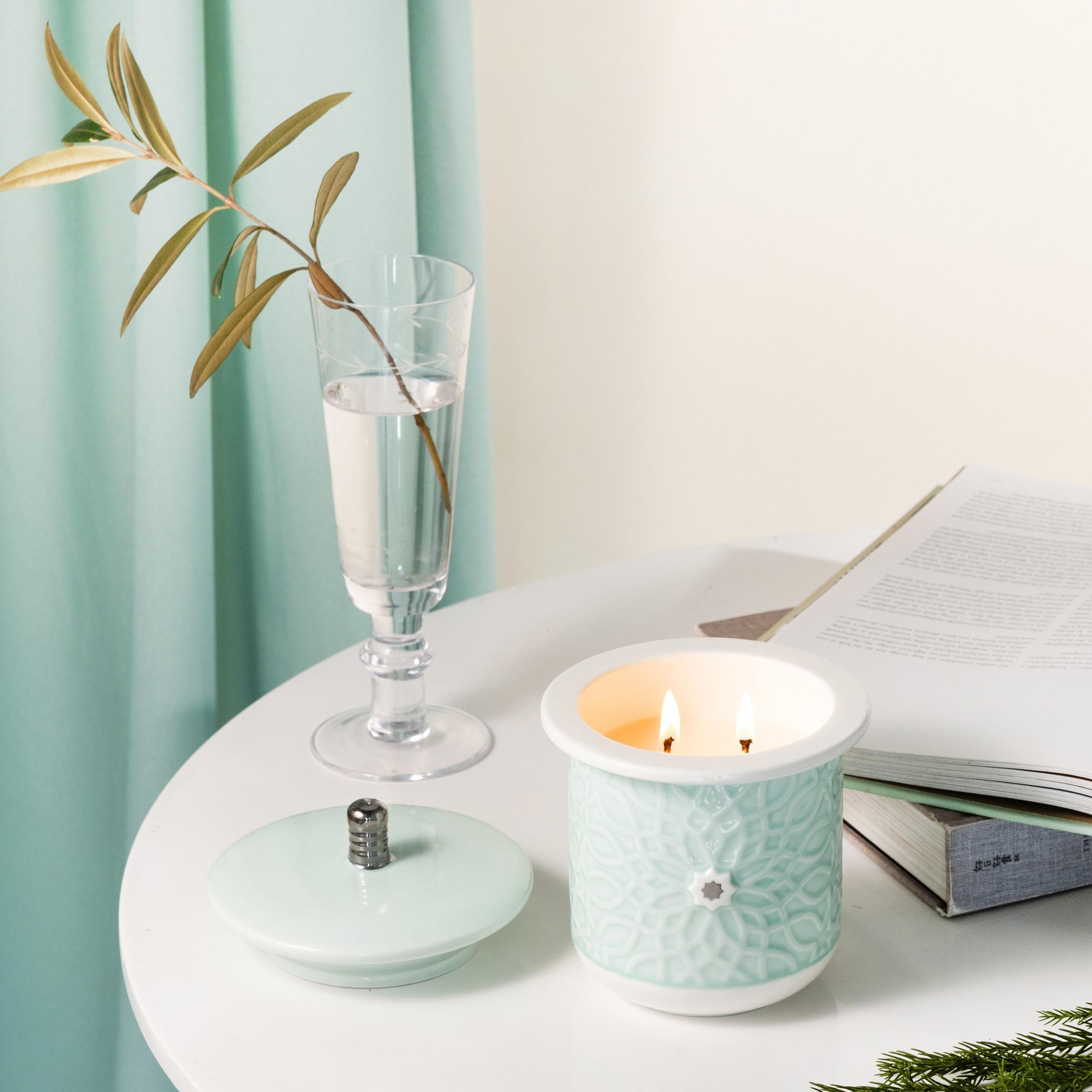 Floral Embossed 2-Wick Jar Candle with Lid-household-homefragrance-candles-image-1