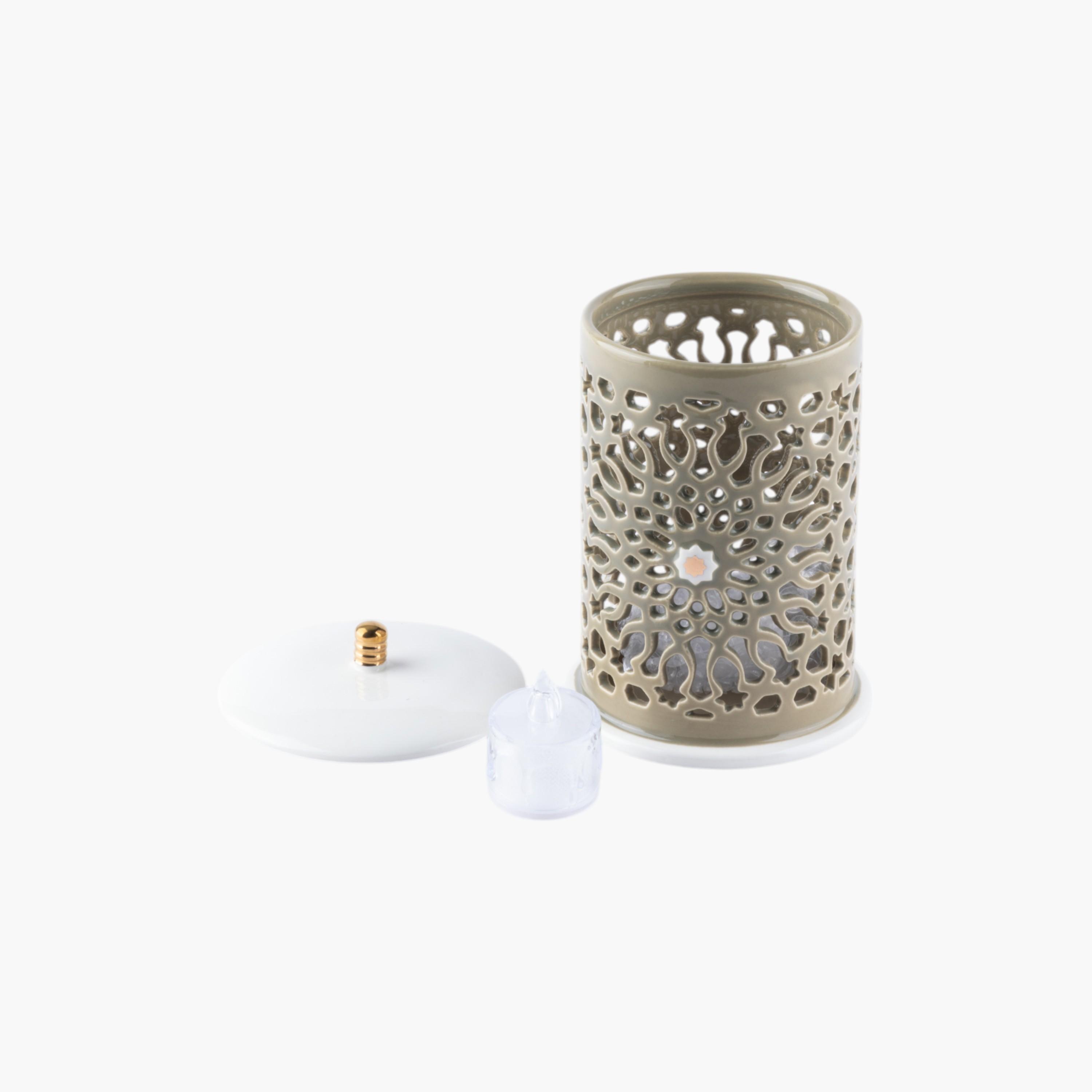 شمعة بلا لهب مع حامل شموع بورسلان من أوتانتك-household-decor-candleholdersandlanterns-image-1