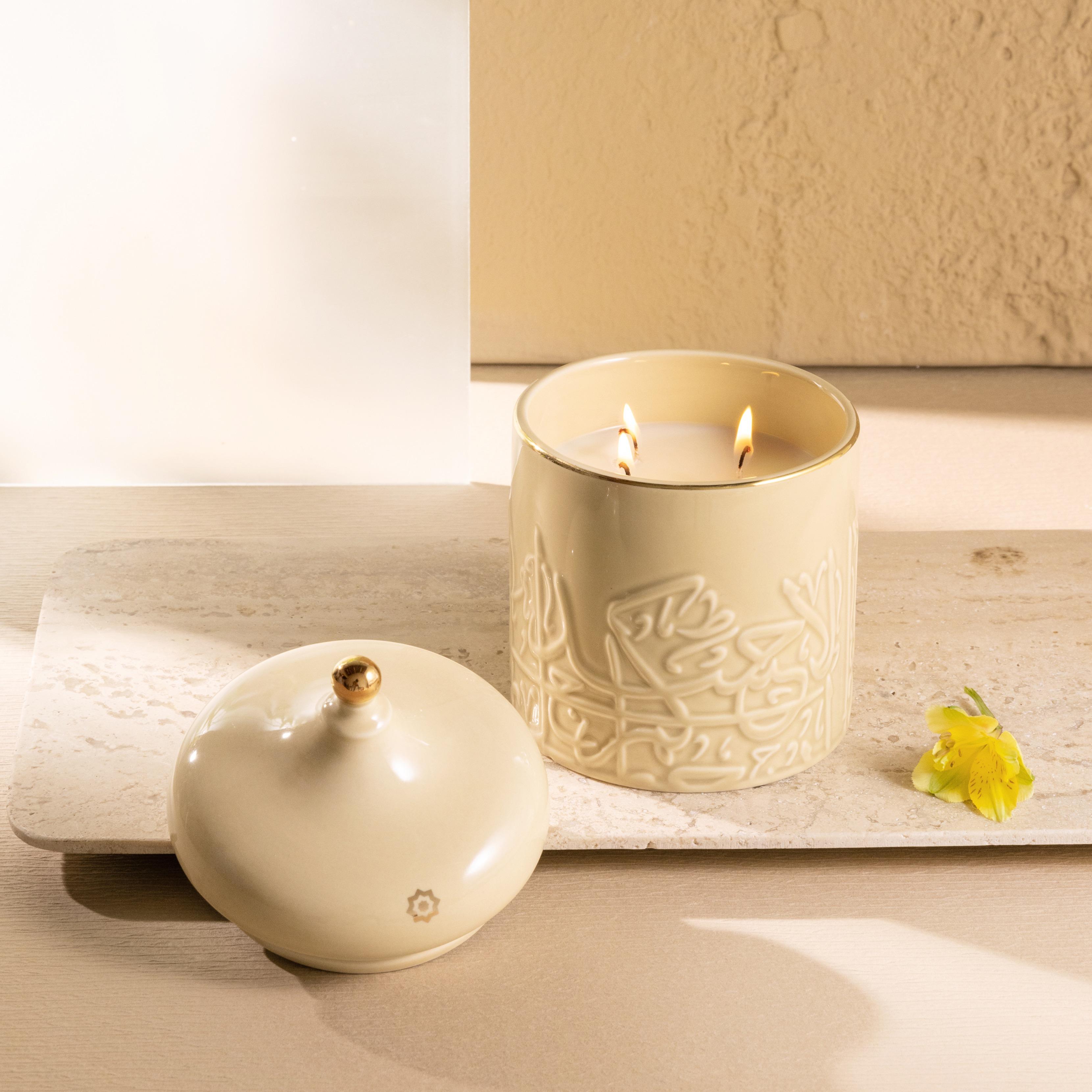 جرة شمع بنقوش عربية وثلاثة فتائل مع غطاء من أوتانتيك-household-homefragrance-candles-image-1